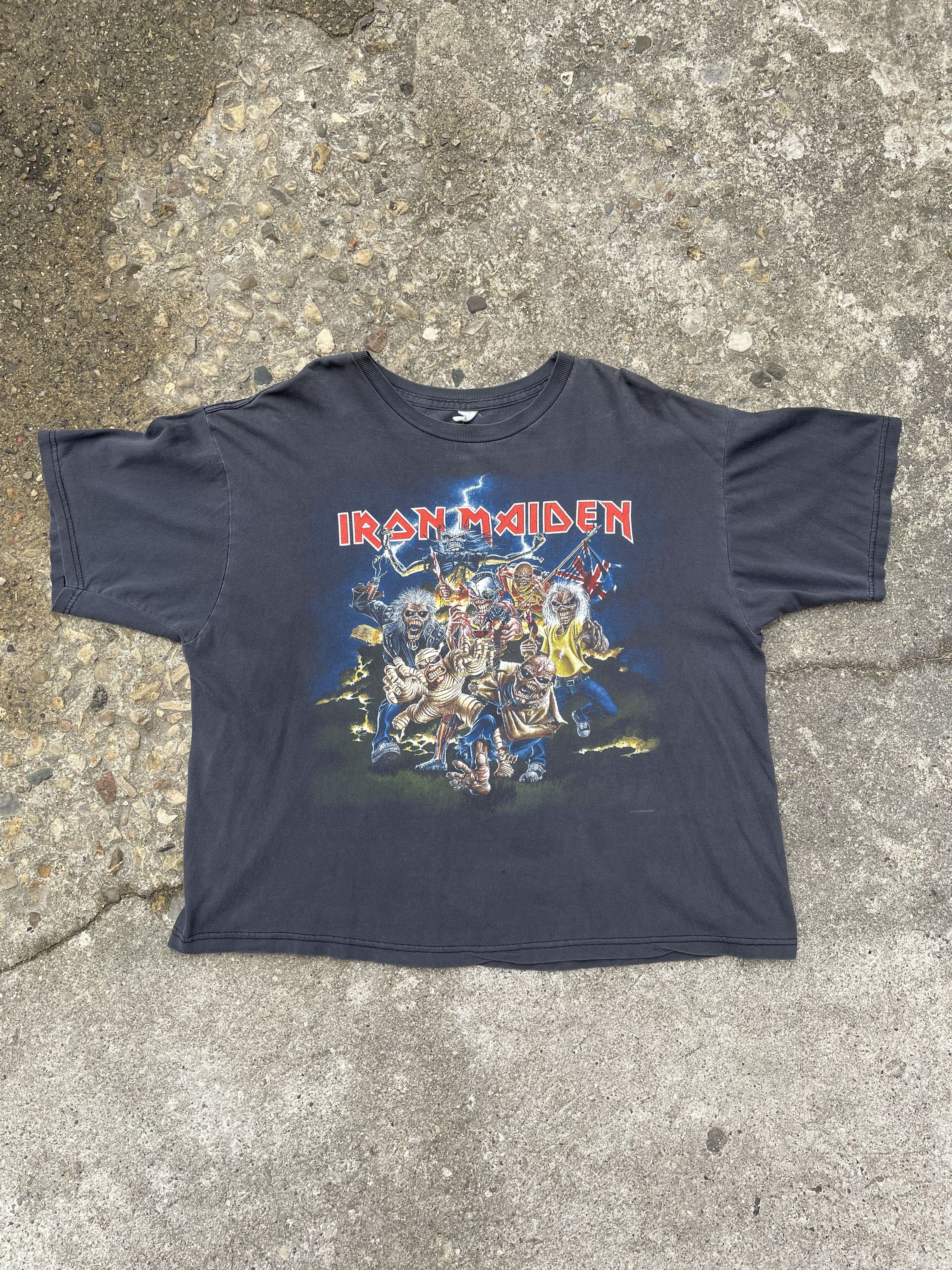 image of Band Tees x Iron Maiden VTG 1997 Iron Maiden Best Of The Beast Band T-Shirt in Black (Size Large)