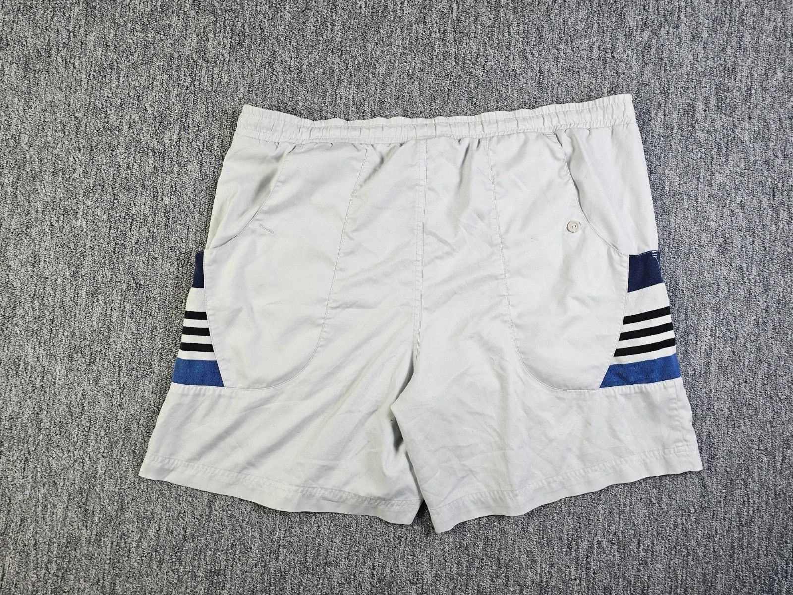 Adidas Adidas Vintage 90s Nylon Athletic Shorts Gray 3 Stripe XL Size US 39 - 3 Thumbnail