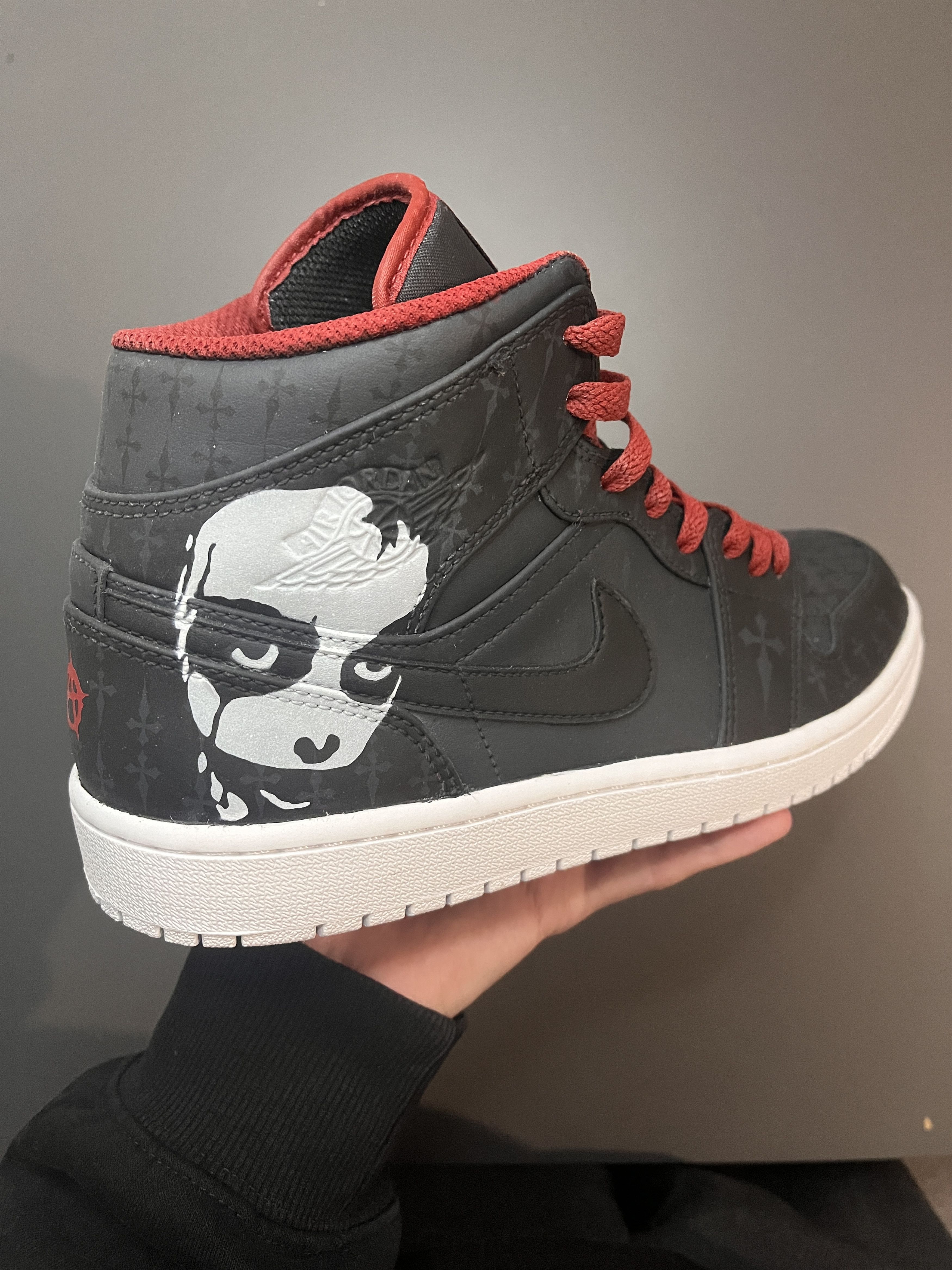 Nike Jordan 1 mid "playboi carti" CUSTOM Size US 9.5 / EU 42-43 - 2 Thumbnail