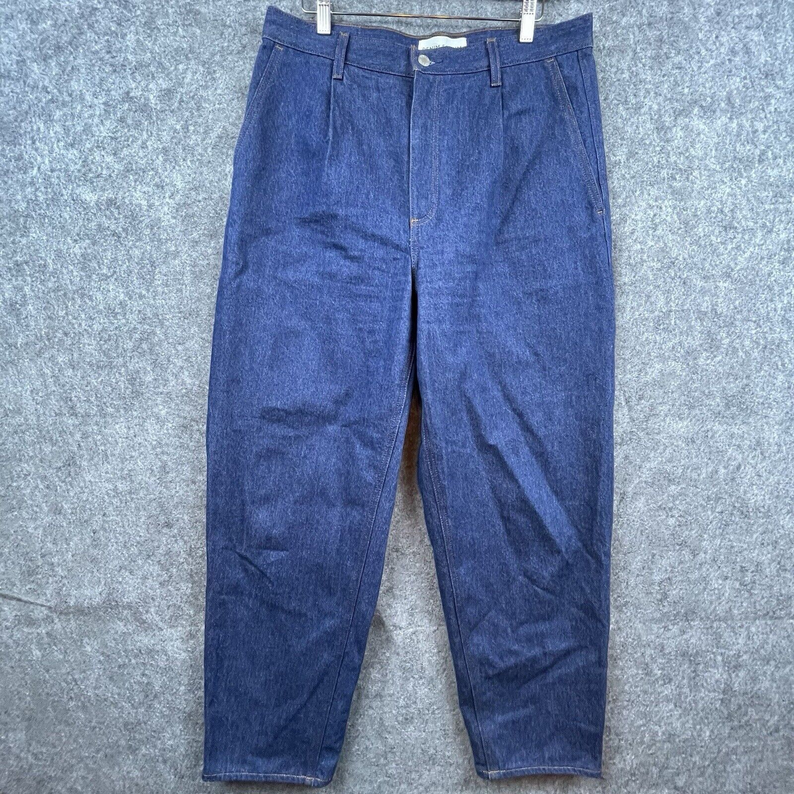 Aritzia Aritzia Denim Forum Jeans Womens 31 Luanne Tapered Barrel Size 31" - 1 Thumbnail
