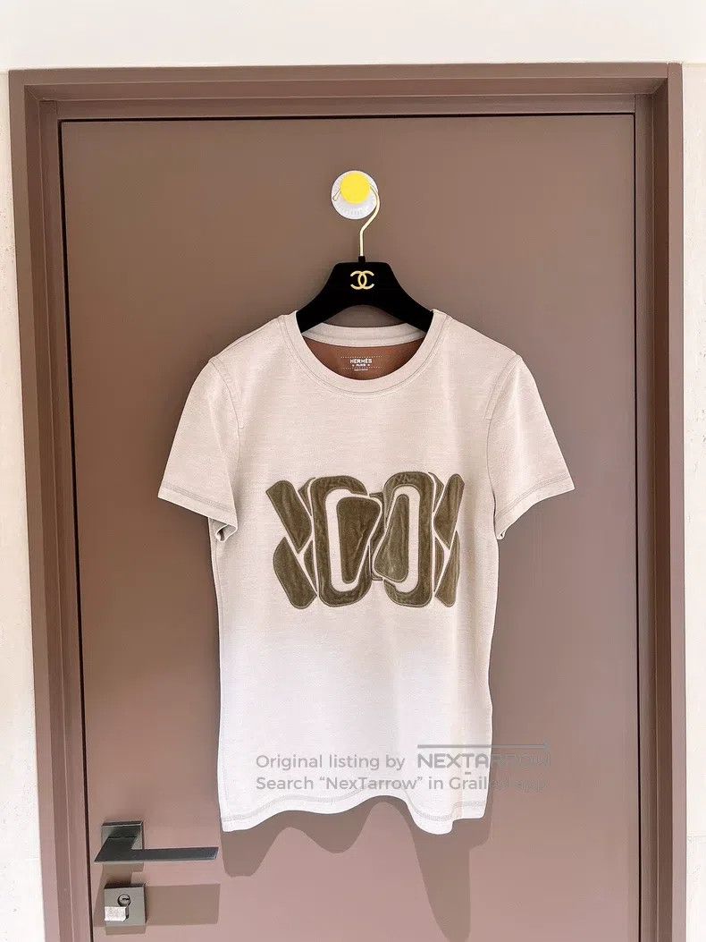 Hermes Hermes Two-Tone Silk Cotton Velvet Decorated Short Sleeve Size S / US 4 / IT 40 - 1 Thumbnail