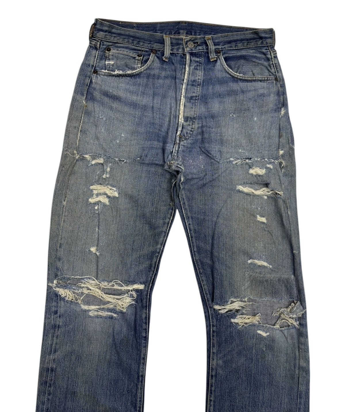 Levi's 70s LEVI'S 501 BIG E button No 6 THRASHED DISTRESSED DENIM Size US 32 / EU 48 - 4 Thumbnail