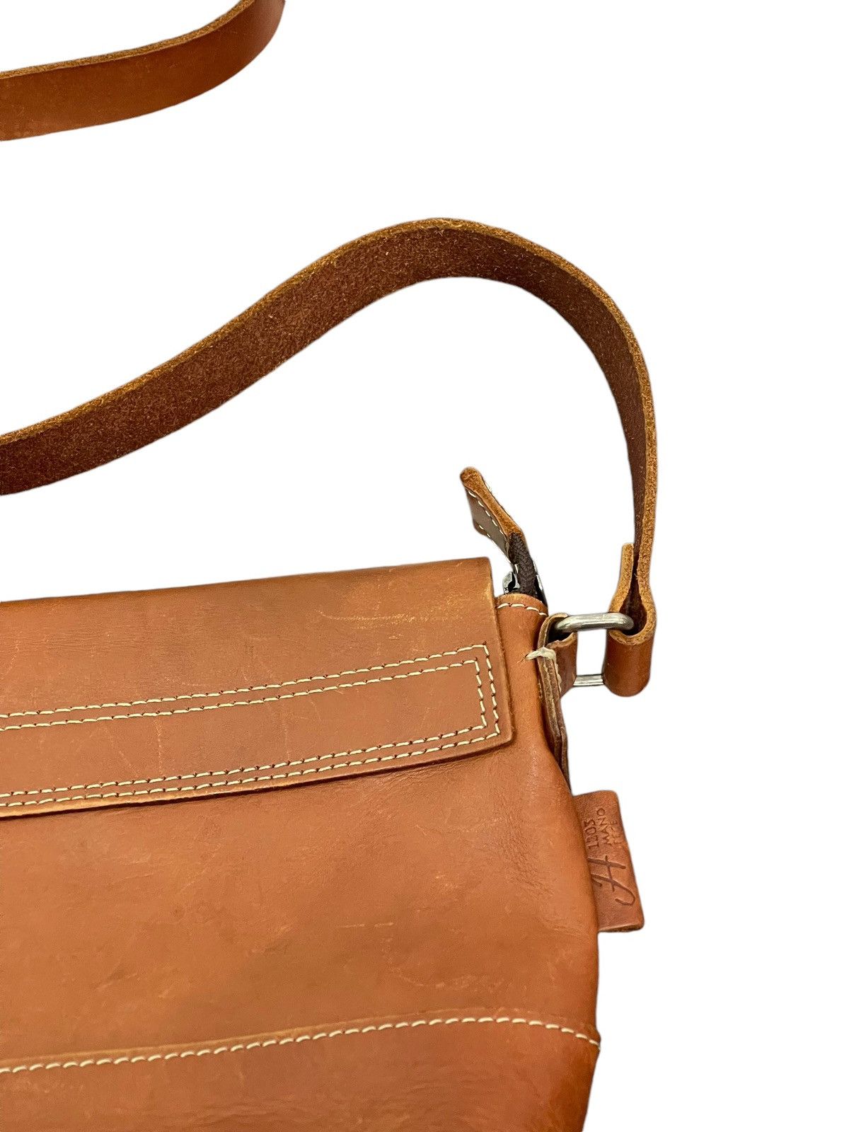 Japanese Brand Full Leather Patina 1203 Mano Fece Cross Body Bag 1🟩2 Size ONE SIZE - 16 Thumbnail