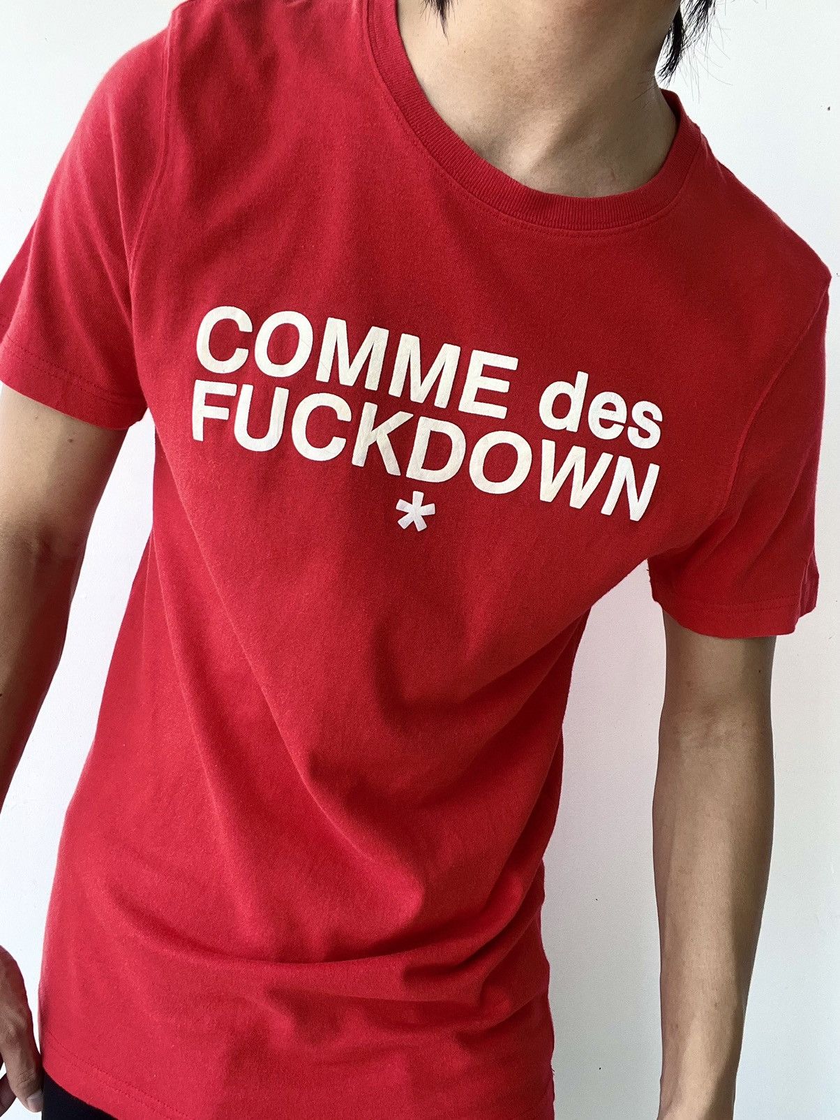 Comme des Garcons Comme Des Fuck Down Tee Size US M / EU 48-50 / 2 - 3 Thumbnail