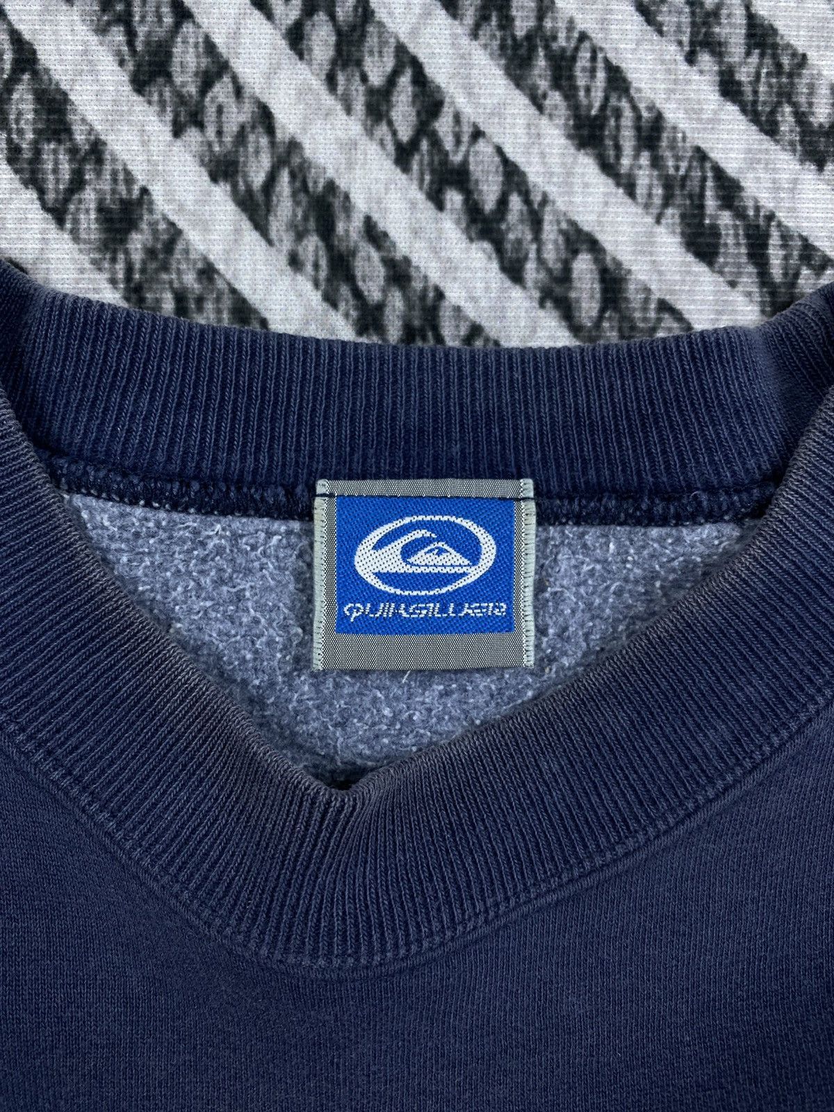 Quiksilver 90s Quiksilver Vintage Japan Spellout Crewneck Sweatshirt Size US M / EU 48-50 / 2 - 6 Thumbnail