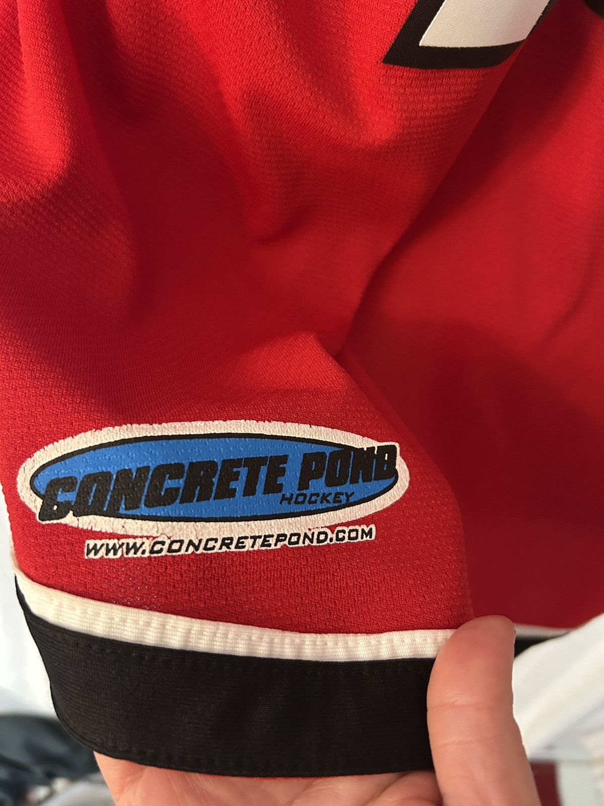 Other Jersey: red squadron xl Tomkins concrete pong hockey #78 xl Size US XL / EU 56 / 4 - 7 Thumbnail