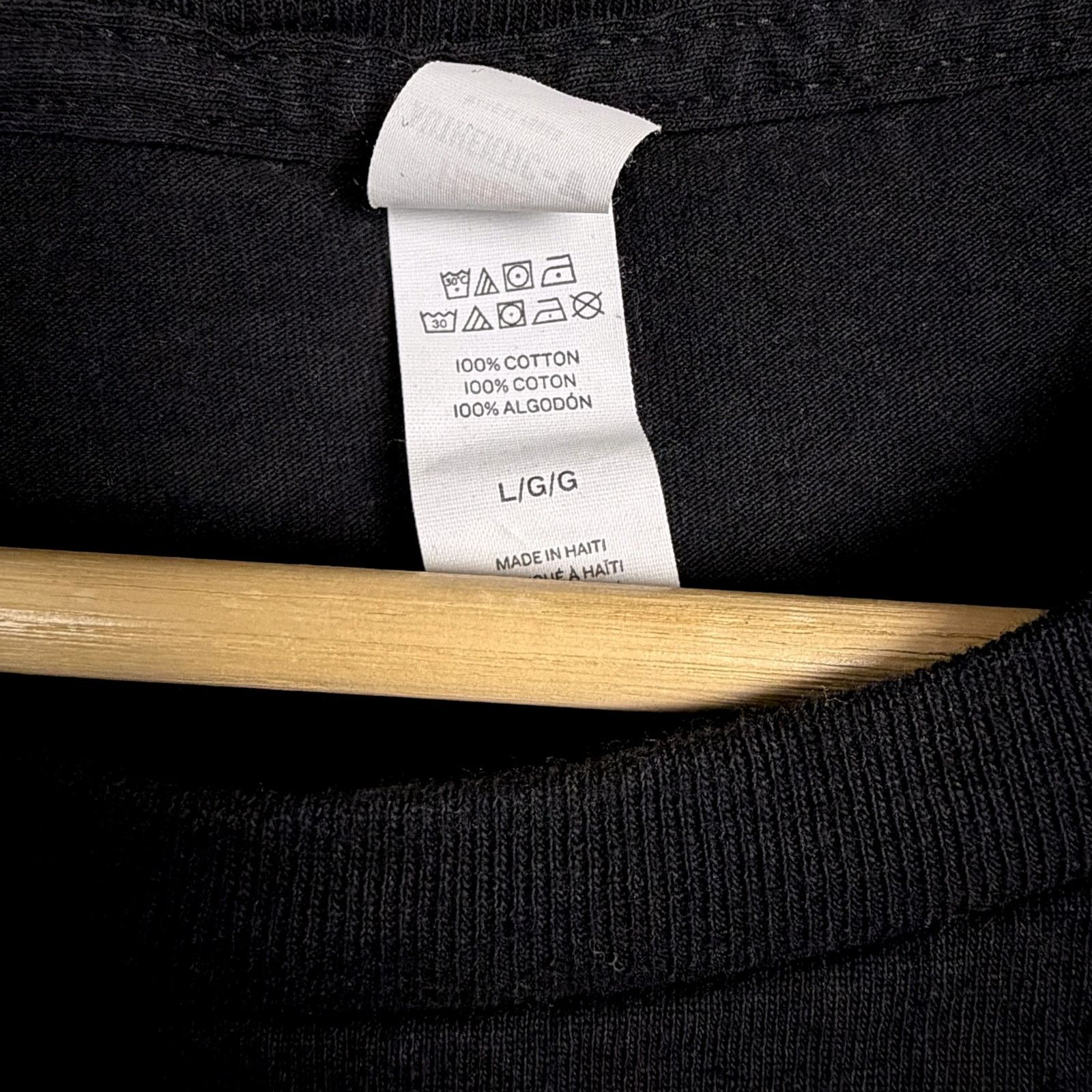 Hanes Malibu Farmers Market Mens Large 100% Cotton Black T Shirt Size US L / EU 52-54 / 3 - 6 Thumbnail