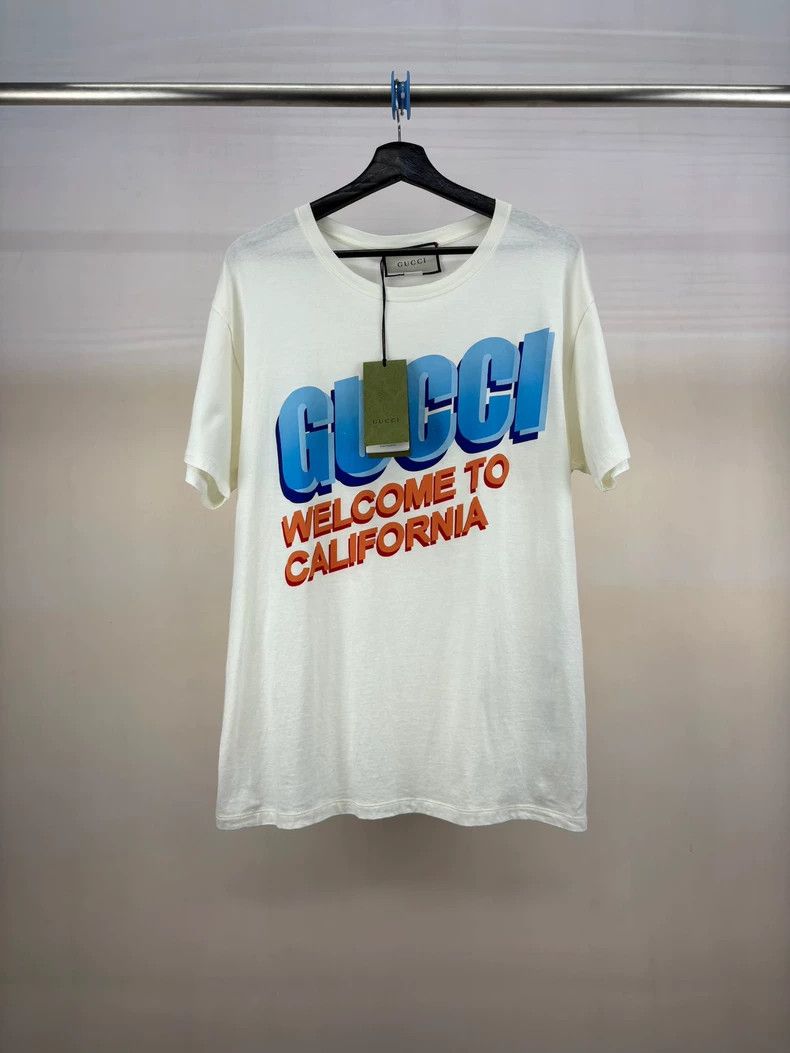 Gucci Gucci California limited logo short sleeves 2502-Nextarrow Size US S / EU 44-46 / 1 - 1 Thumbnail