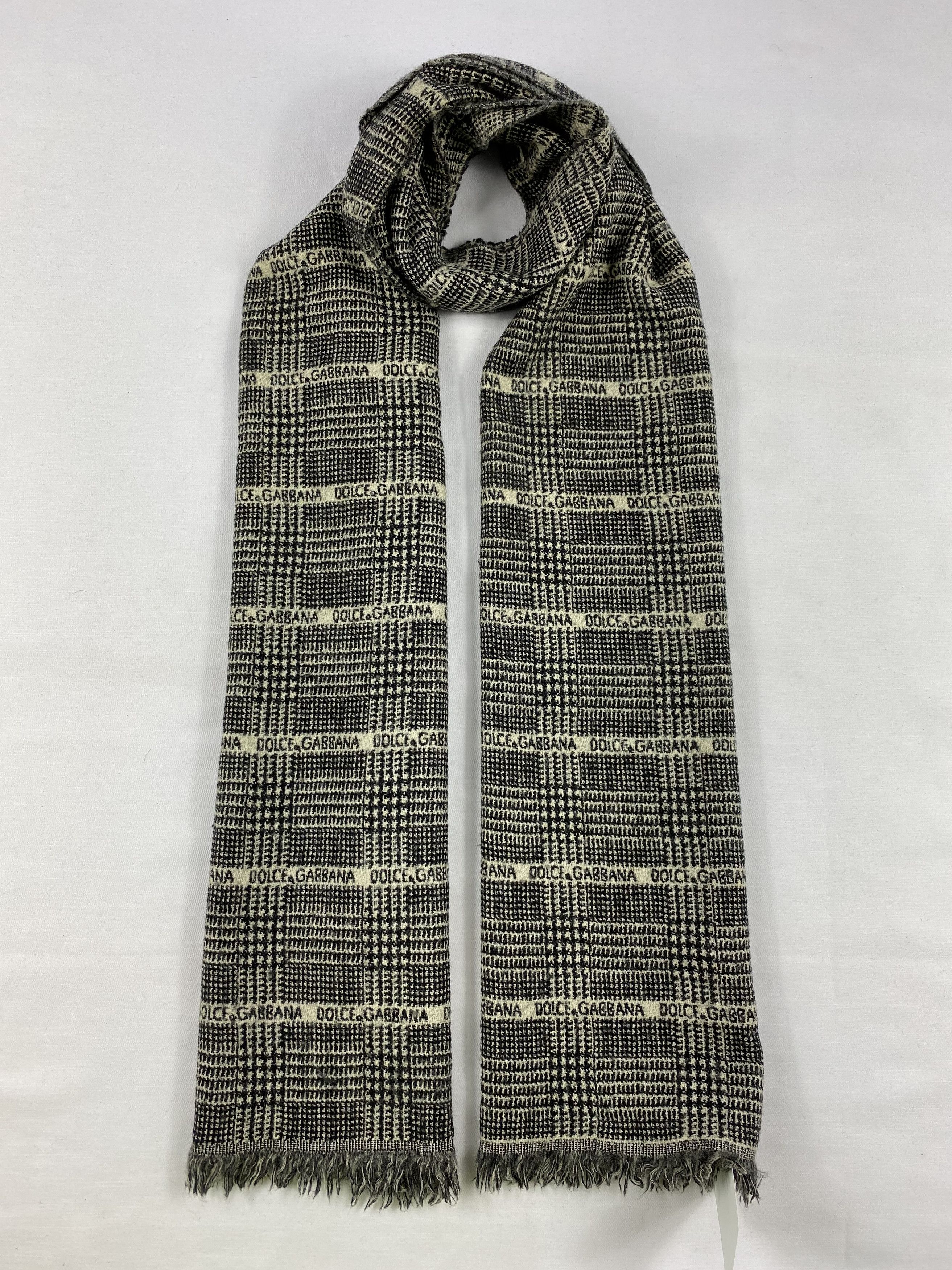 Dolce & Gabbana Dolce & Gabbana Scarf / Muffler / Neckwear Size ONE SIZE - 1 Thumbnail