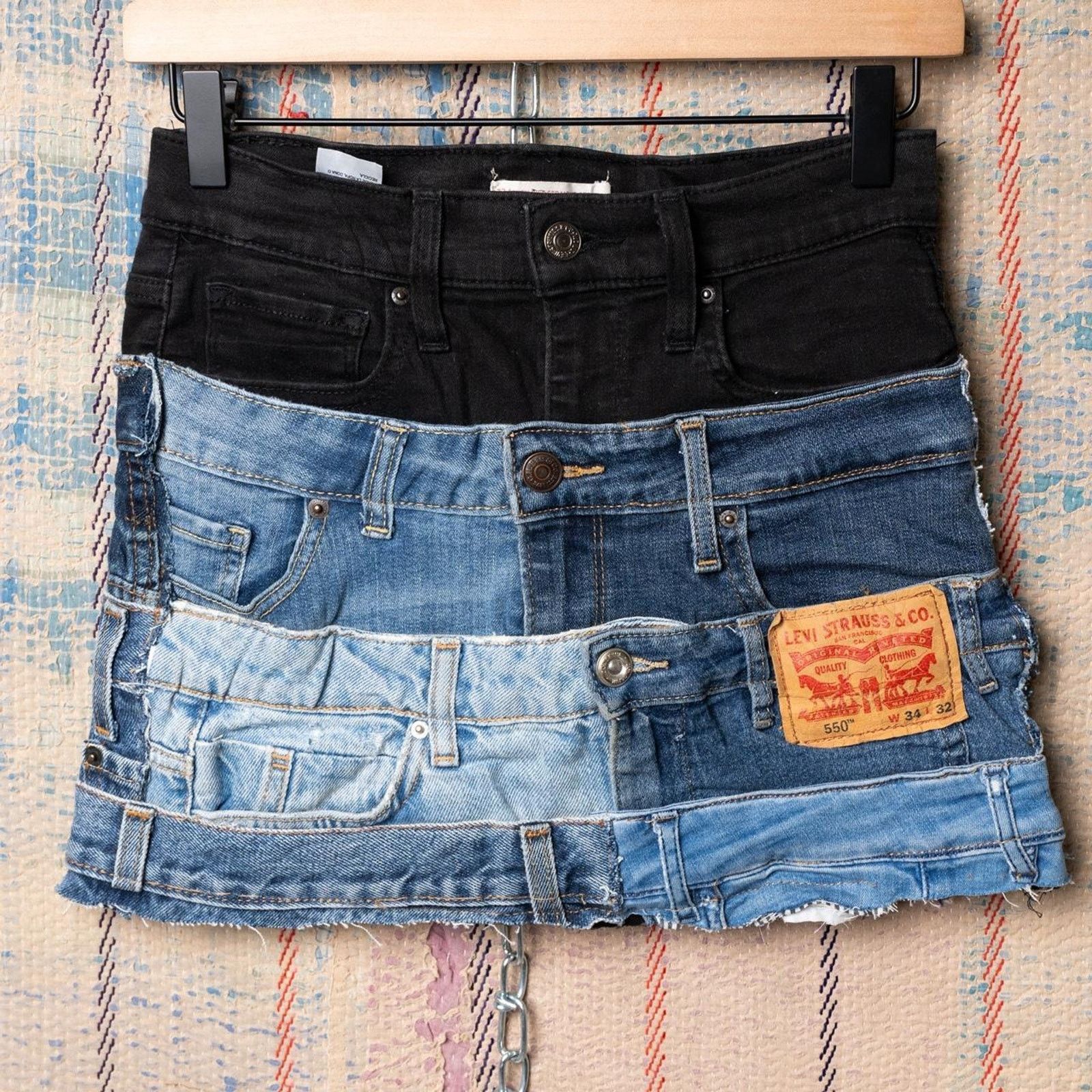 Levi's Custom upcycled patchwork mini skirt Size 28" / US 6 / IT 42 - 1 Thumbnail