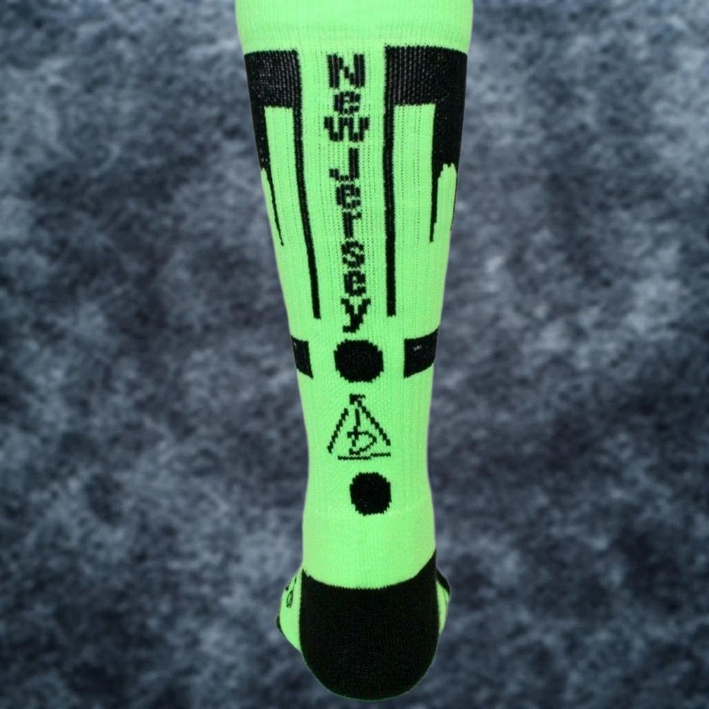 Vintage Rep It City Socks New Jersey NJ Lime Green Basketball Style CoolMax Mens M/L Size US M / EU 48-50 / 2 - 1 Thumbnail