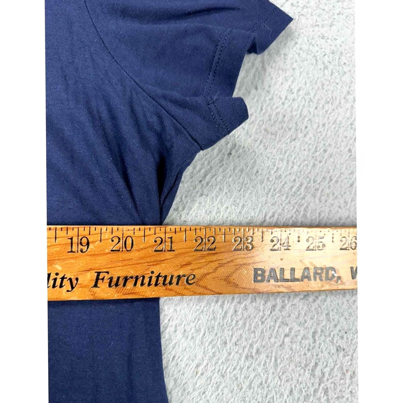 Nike VINTAGE? No — Uconn Huskies Shirt Nike Tee XL Blue Mens Womens Basketball Championship The Nike Tee NEW Size XL / US 12-14 / IT 48-50 - 6 Thumbnail