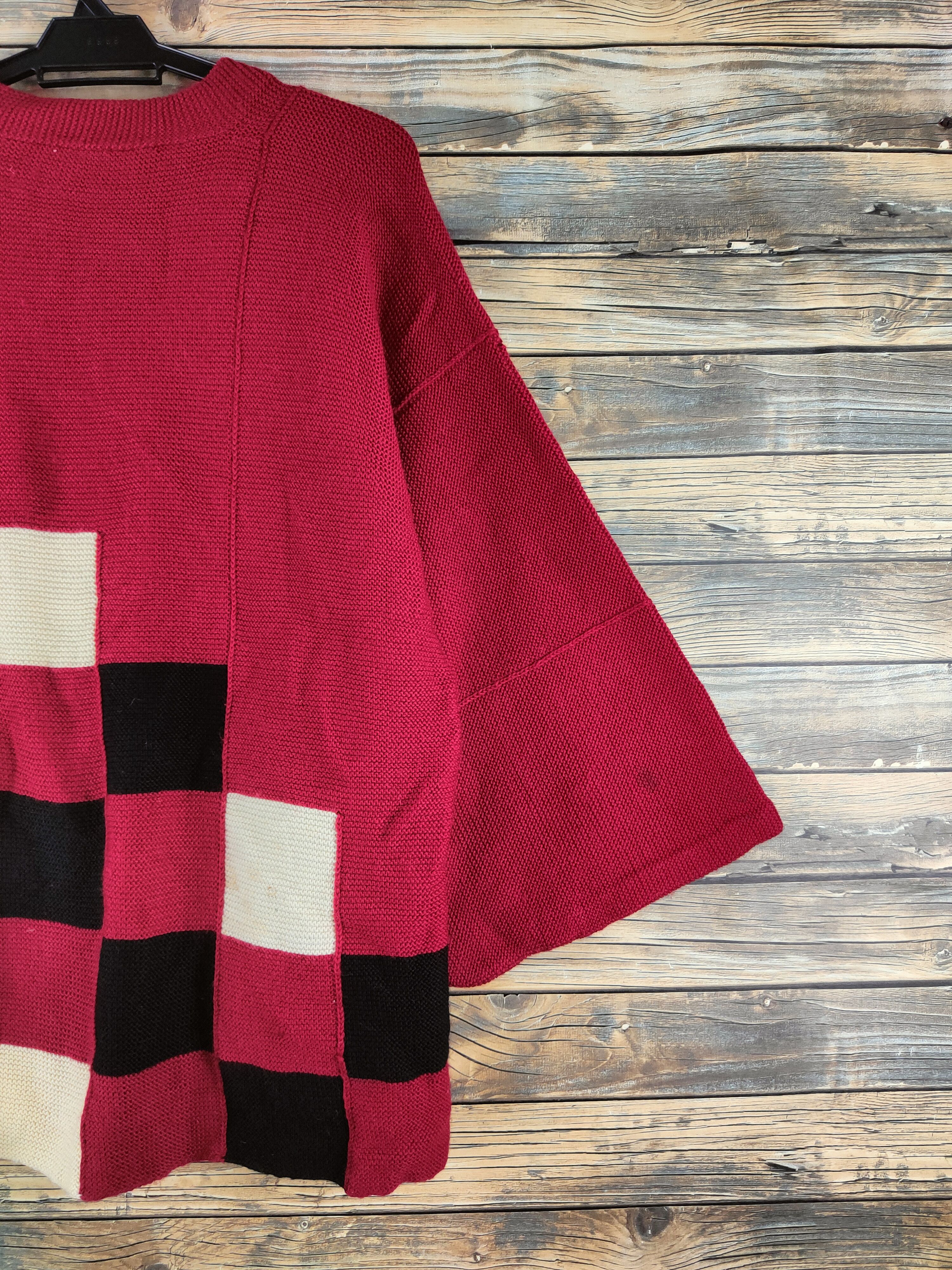 Japanese Brand DL Japanese Brand Red Kimonos #46-429 Size US M / EU 48-50 / 2 - 10 Thumbnail