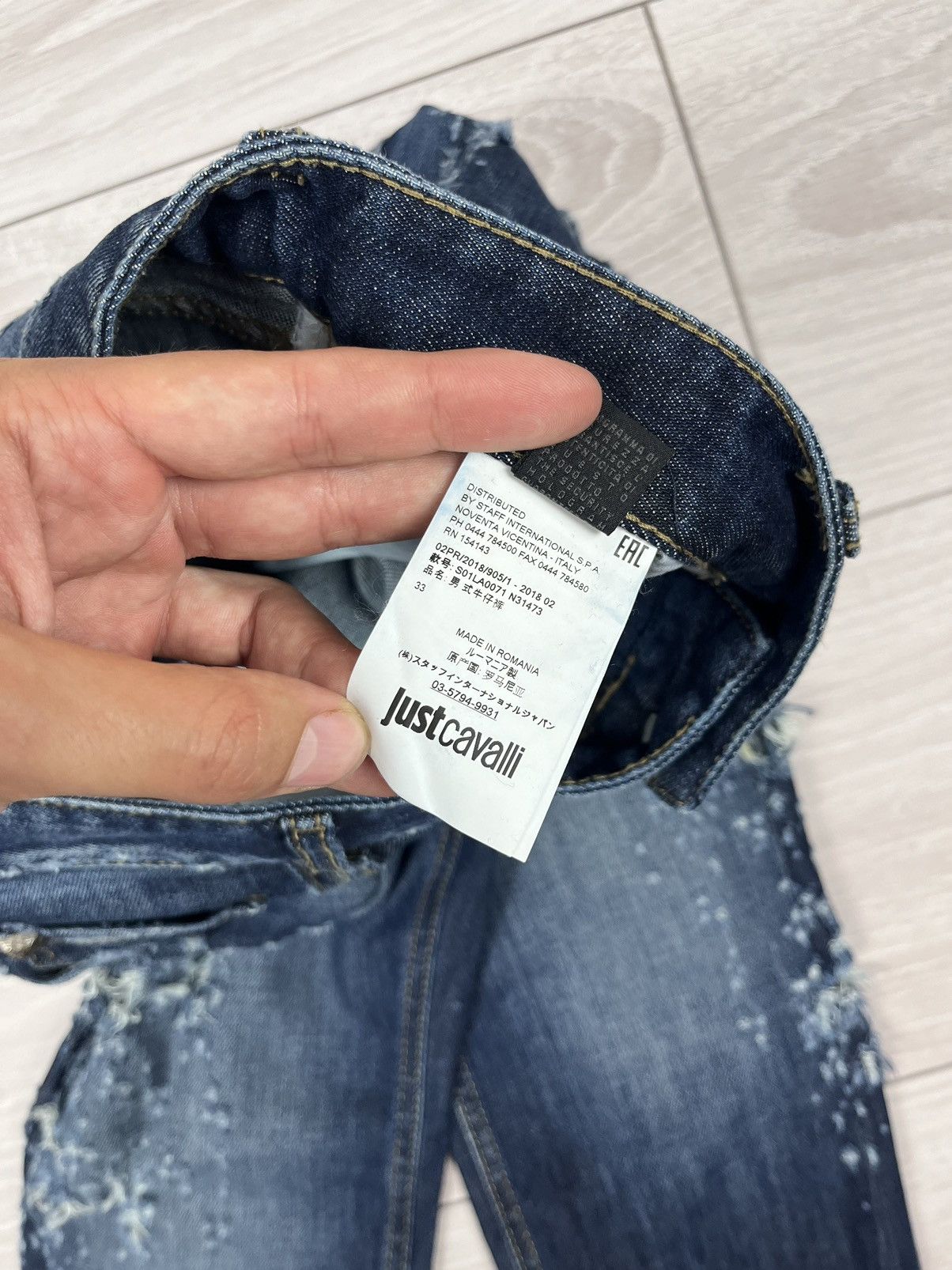 Just Cavalli Just Cavalli Italy Blue Denim Distressed Slim Jeans Pants Size US 34 / EU 50 - 13 Thumbnail