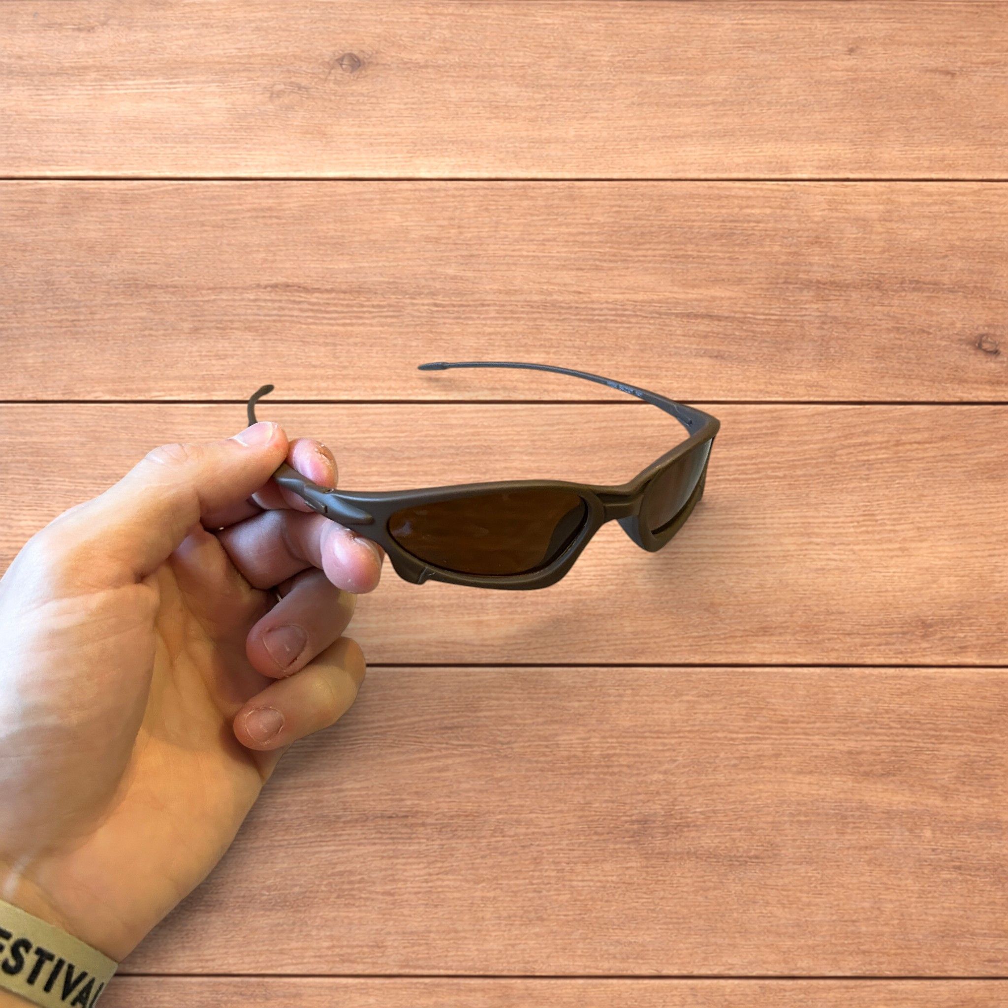 Japanese Brand Insane polarised sunglasses in brown with brown lens. Size ONE SIZE - 4 Thumbnail