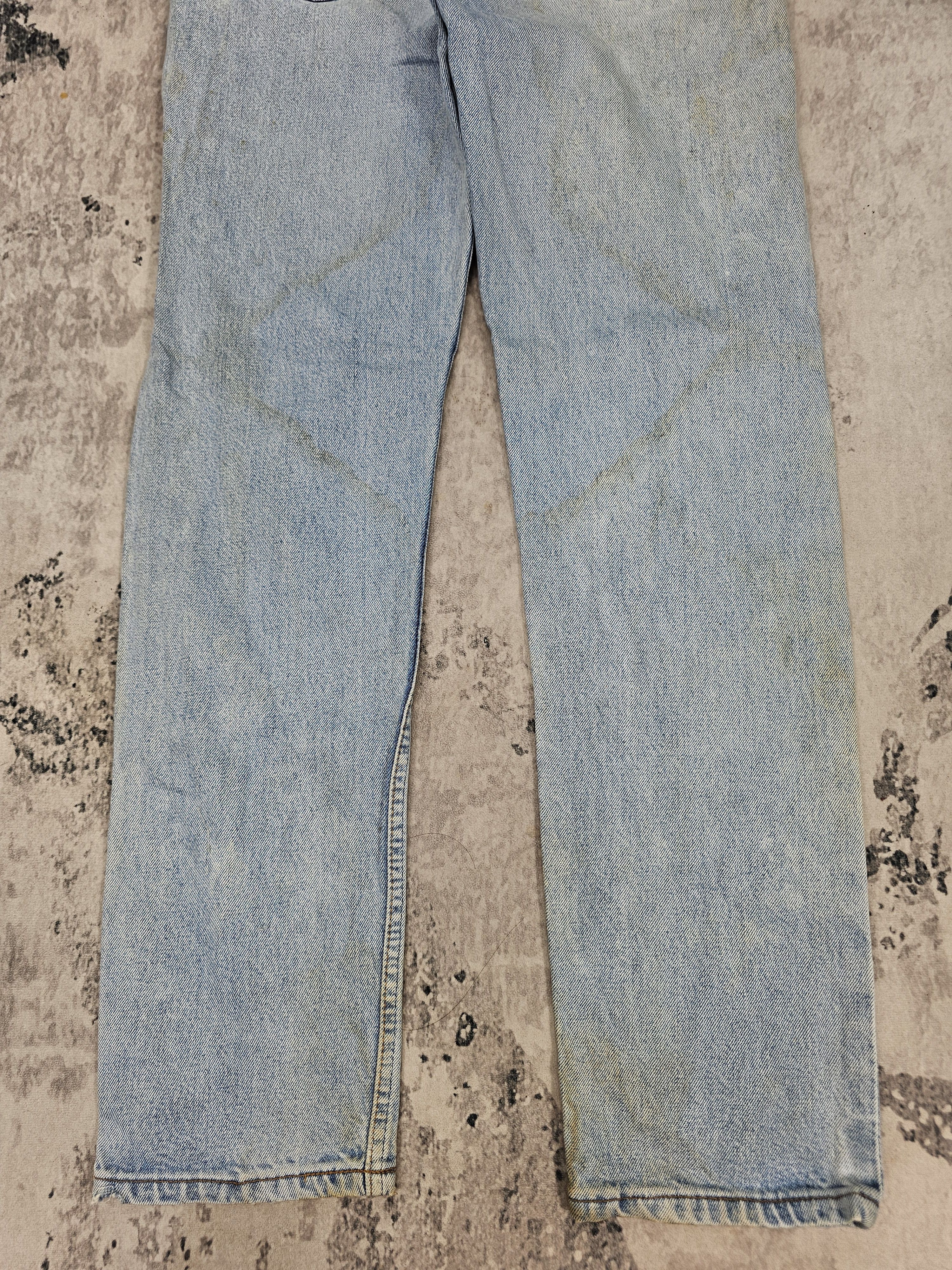 Levi's Vintage Clothing Vtg 90's LEVIS 501 Stain Faded Jeans Made In USA L0550 Size US 28 / EU 44 - 3 Thumbnail