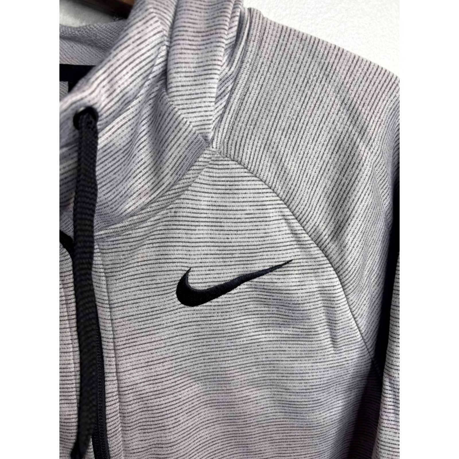 Nike Nike Dri-FIT Hoodie Mens Small Gray Full Zip Striped Sweatshirt Athletic Swoosh Size US S / EU 44-46 / 1 - 3 Thumbnail