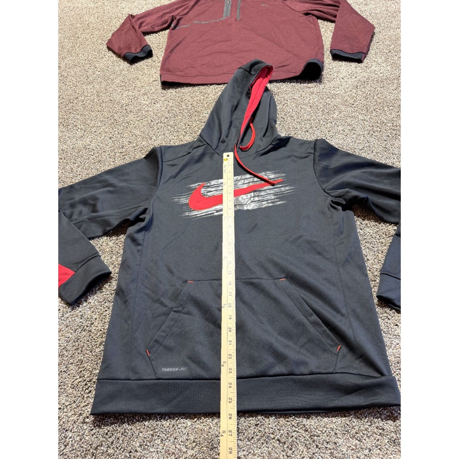 Nike Nike Mens Hoodie Pullover Sweatshirt L Red Black Dri Fit Lot Of 2 Size US L / EU 52-54 / 3 - 5 Thumbnail