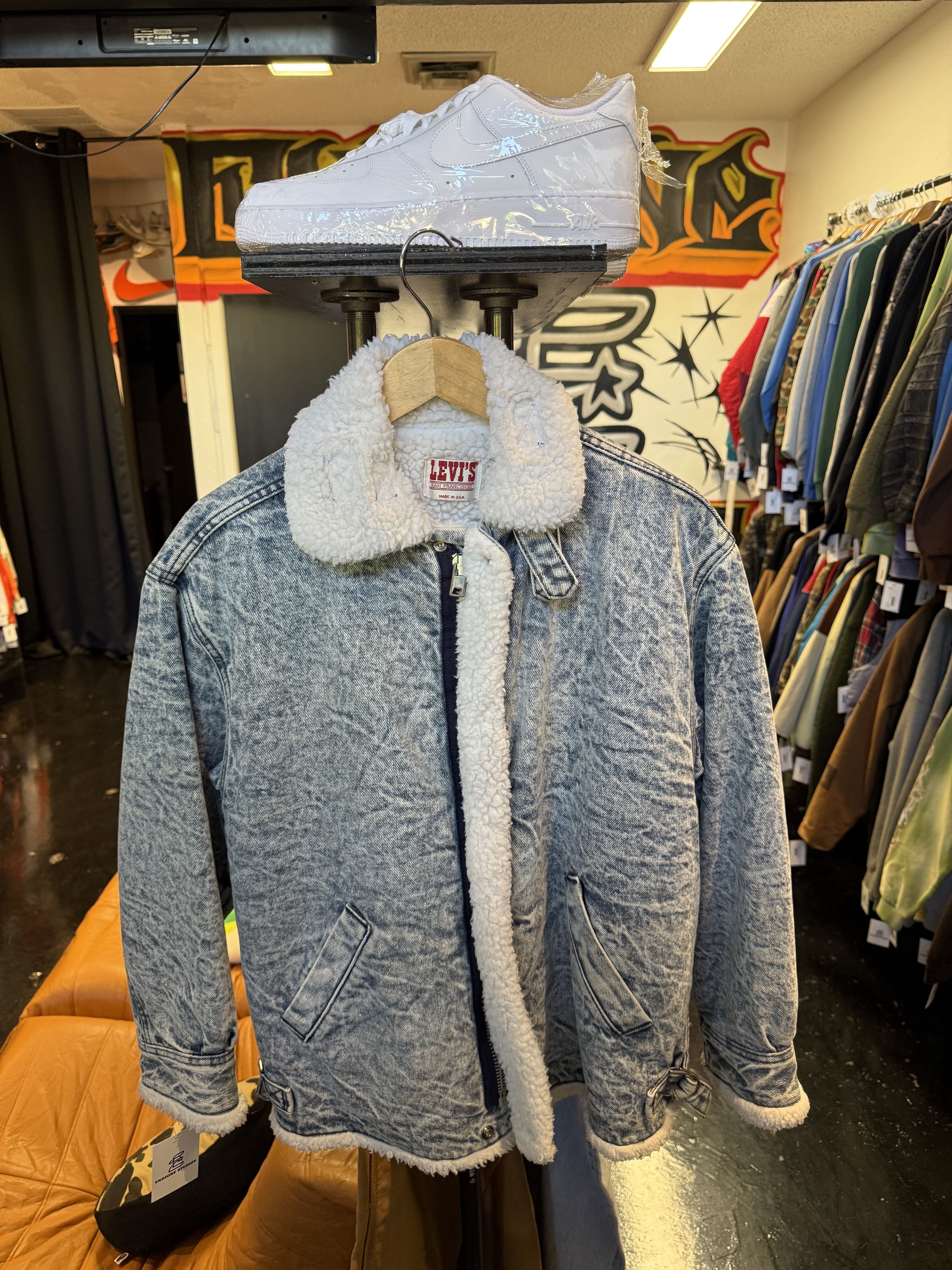 Levi's VINTAGE LEVIS SHERPA Size US L / EU 52-54 / 3 - 1 Preview