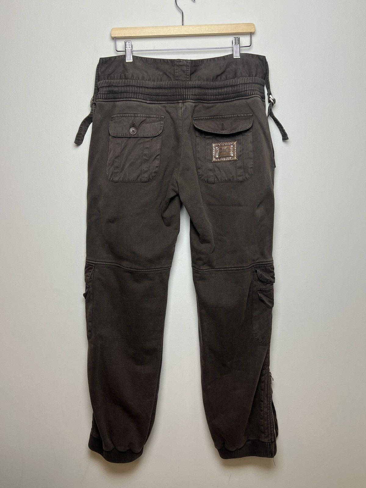 Dolce & Gabbana dolce&gabbana y2k multipocket double waist cargo sweatpants Size US 34 / EU 50 - 17 Thumbnail