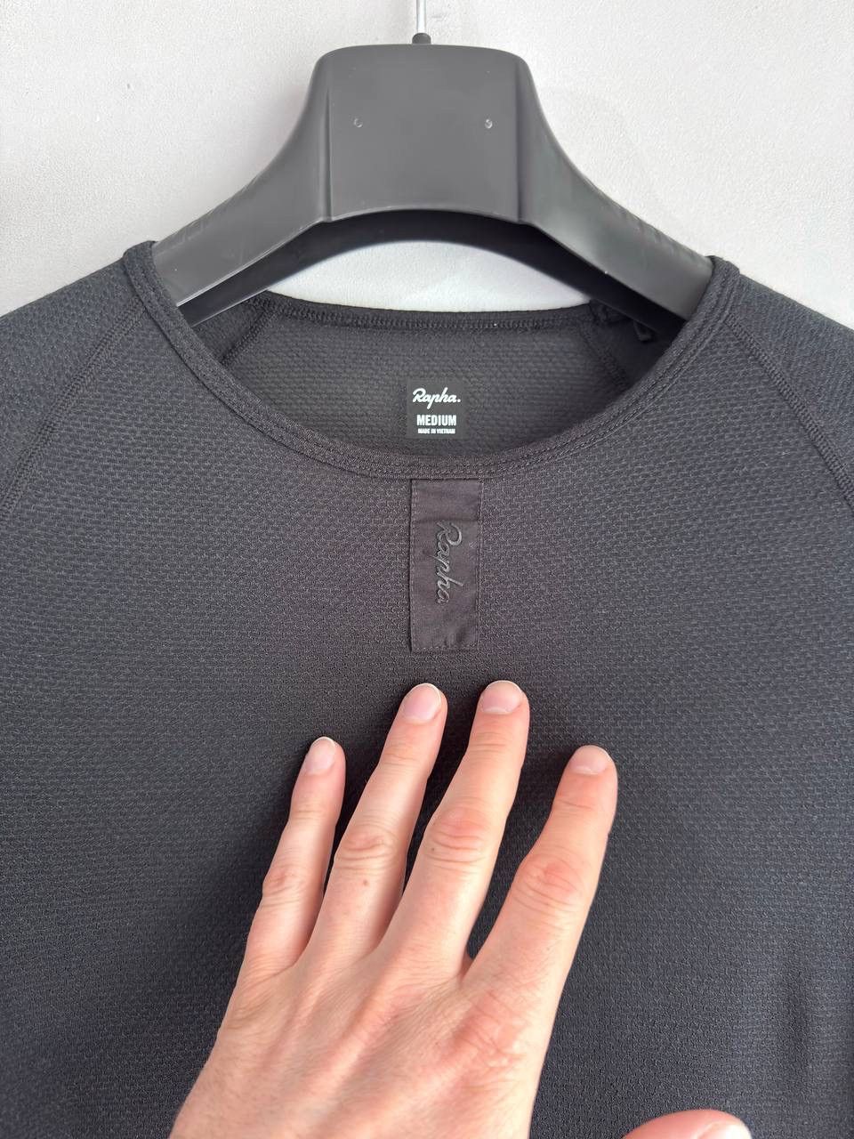 Rapha Rapha Women Cycling Lightweight Merino Mesh Base Layer, M Size M / US 6-8 / IT 42-44 - 4 Thumbnail