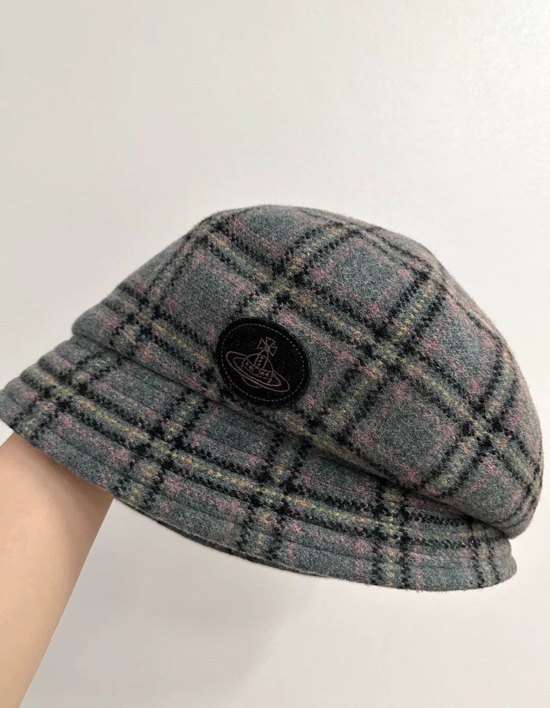 Vivienne Westwood Vivienne Westwood Red checkered hat with metal label and o Size ONE SIZE - 1 Thumbnail
