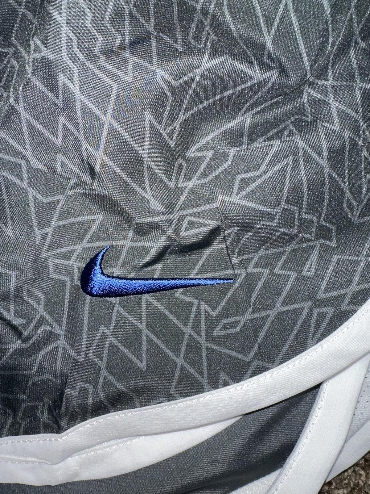 Nike Nike Kentucky Wildcats Tempo 3" Running Soccer Shorts Size 26" / US 2 / IT 38 - 3 Thumbnail