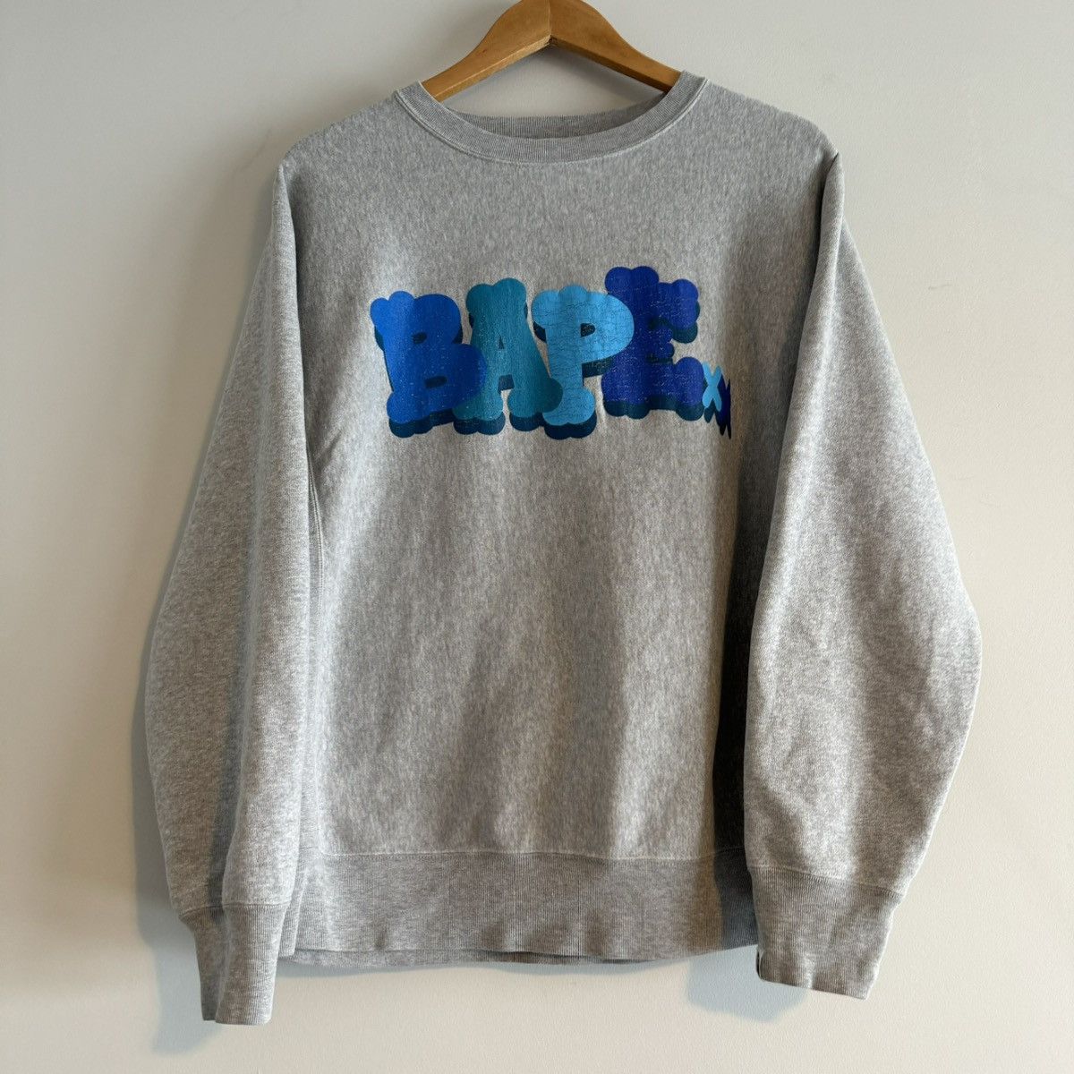Bape × Kaws OG Bape x Kaws Spellout Chomper Crewneck Size US M / EU 48-50 / 2 - 1 Thumbnail