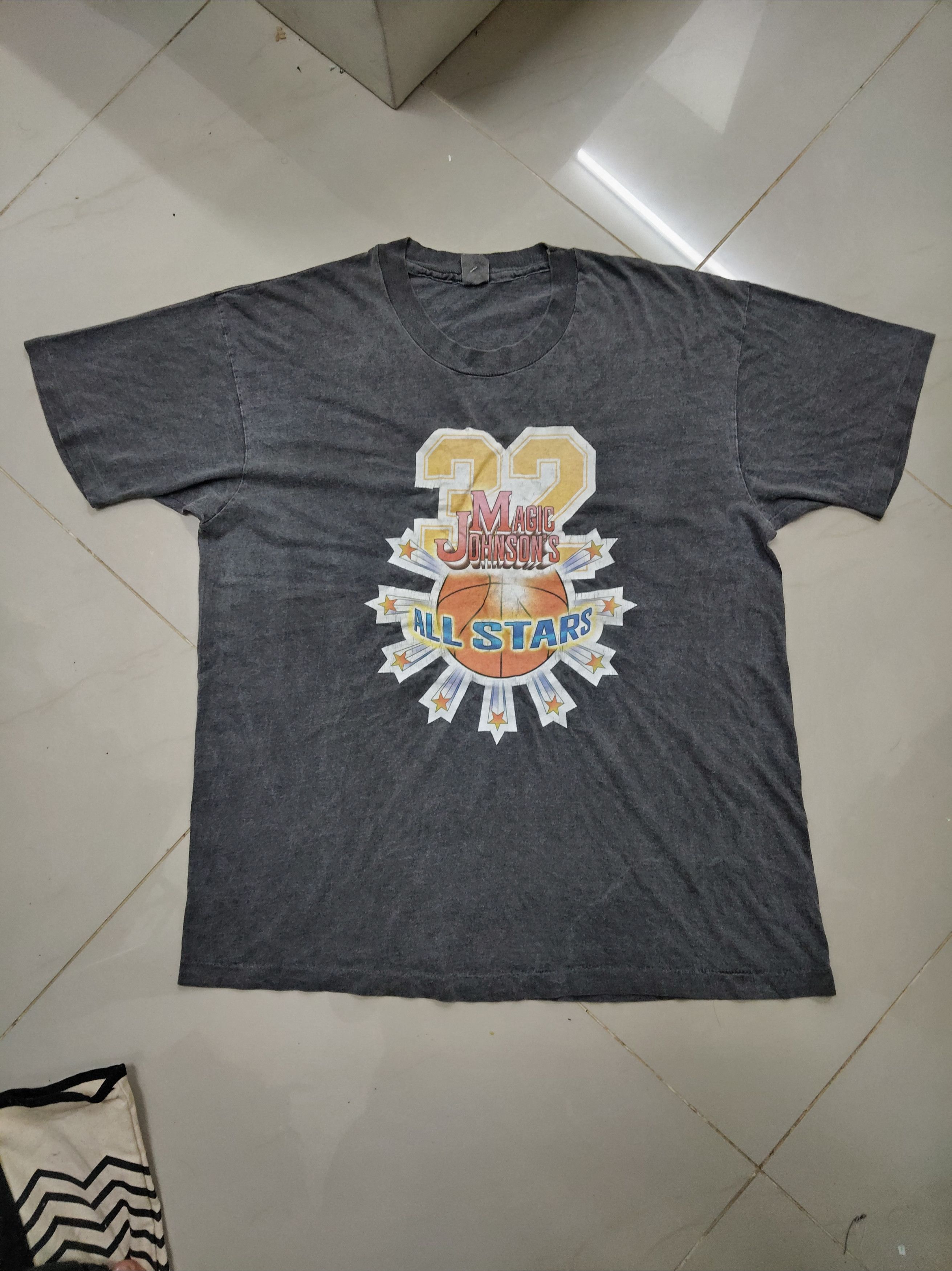 Vintage Vintage 90s Magic Johnson Allstar single stich usa tee Size US XL / EU 56 / 4 - 3 Thumbnail