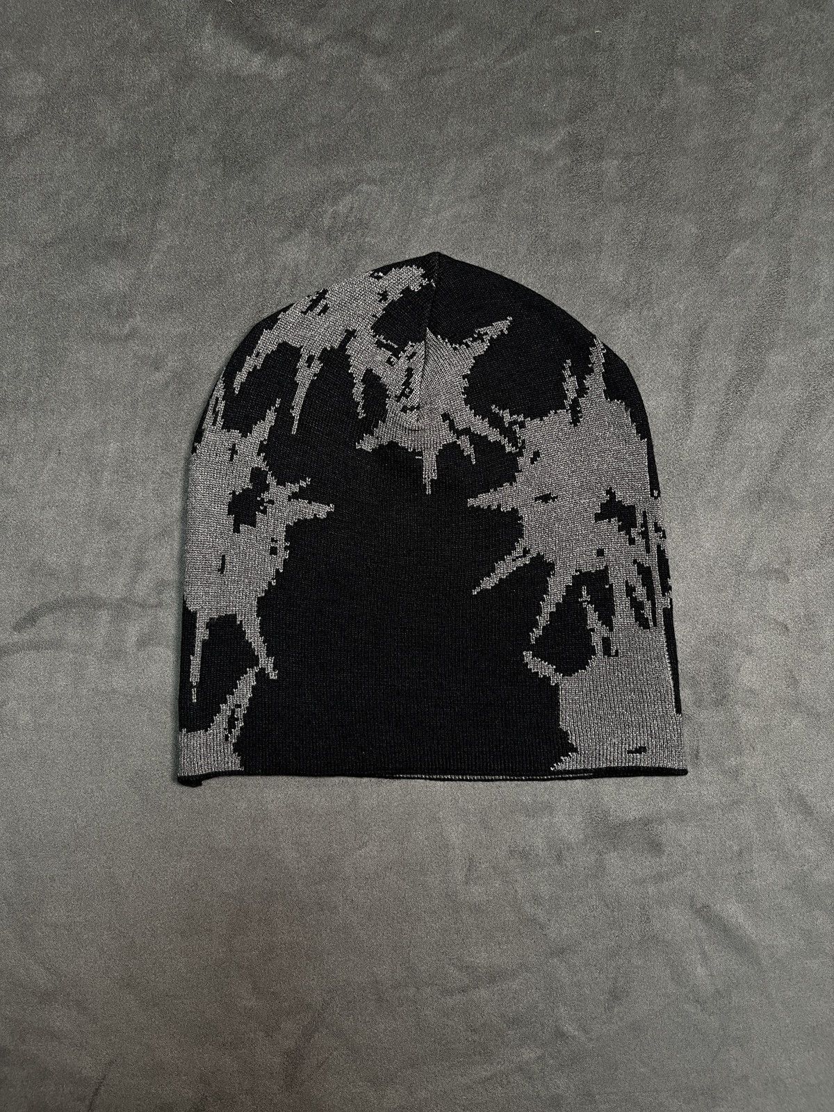 Japanese Brand Rare Y2k Spike Balls All Over Graphic No Cuff Beanie Hat OS Size ONE SIZE - 1 Thumbnail