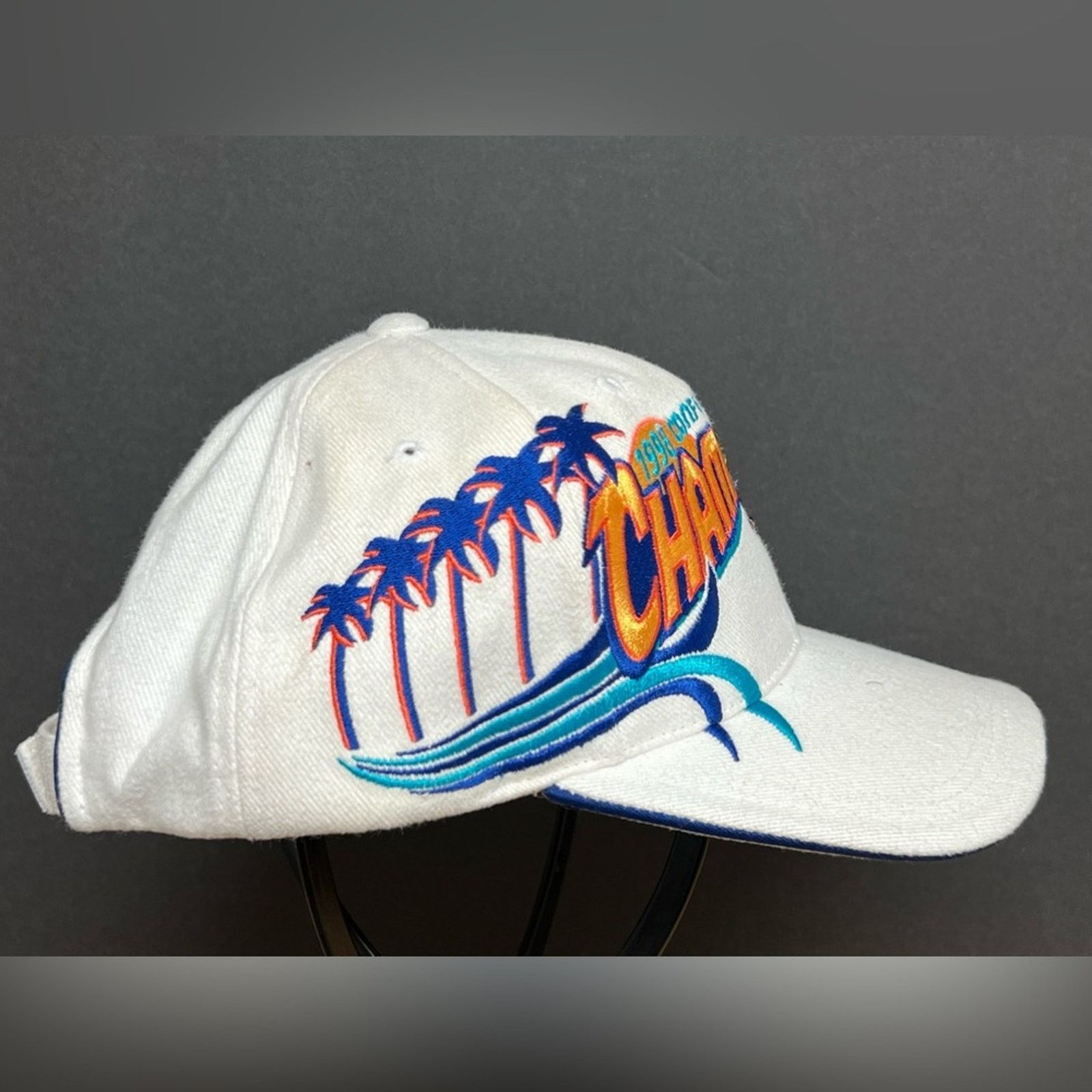 Sports Specialties VINTAGE NWT Denver Broncos Hat Sports Specialties Pro Line Size ONE SIZE - 2 Thumbnail