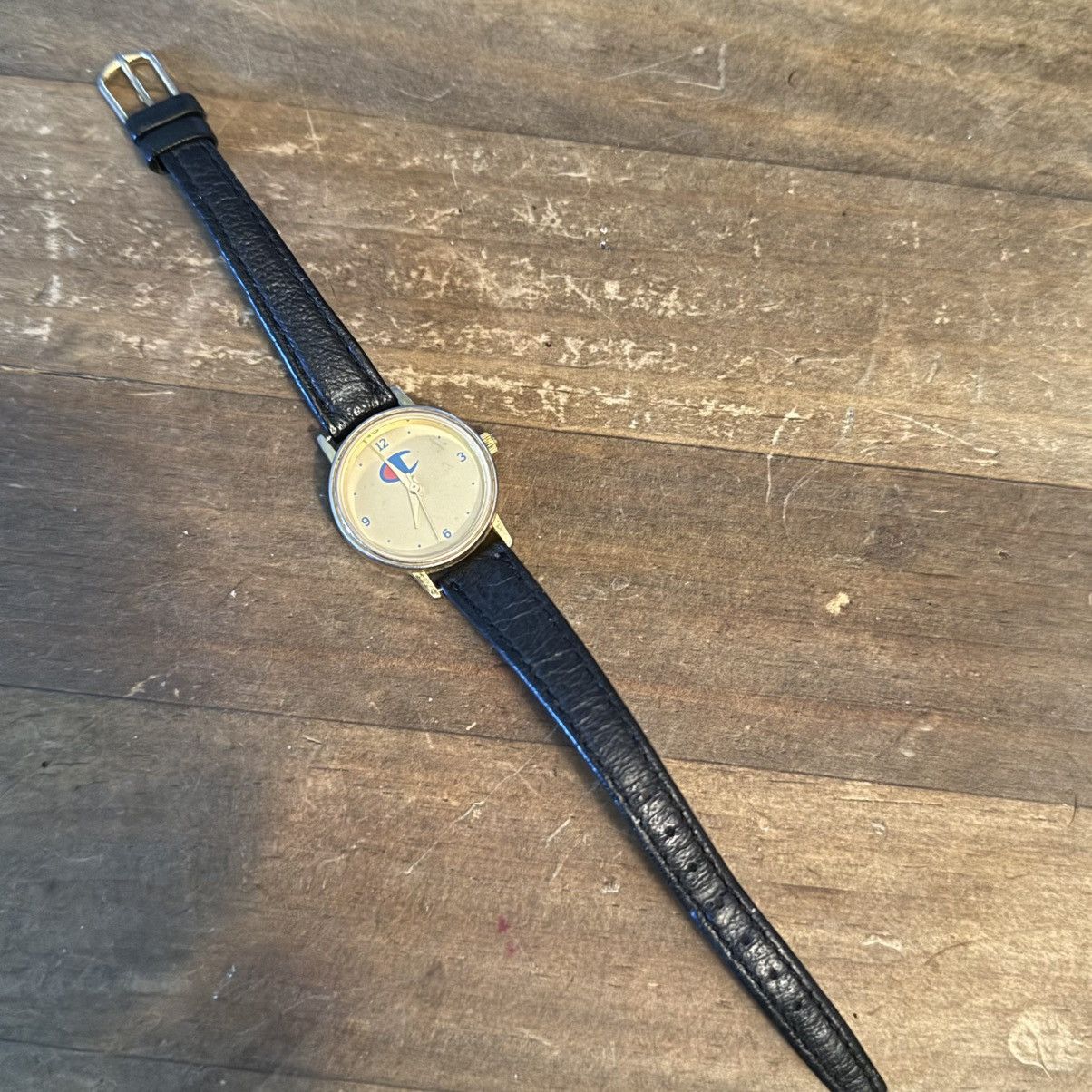 Champion Vintage Champion leather band watch Size ONE SIZE - 7 Thumbnail