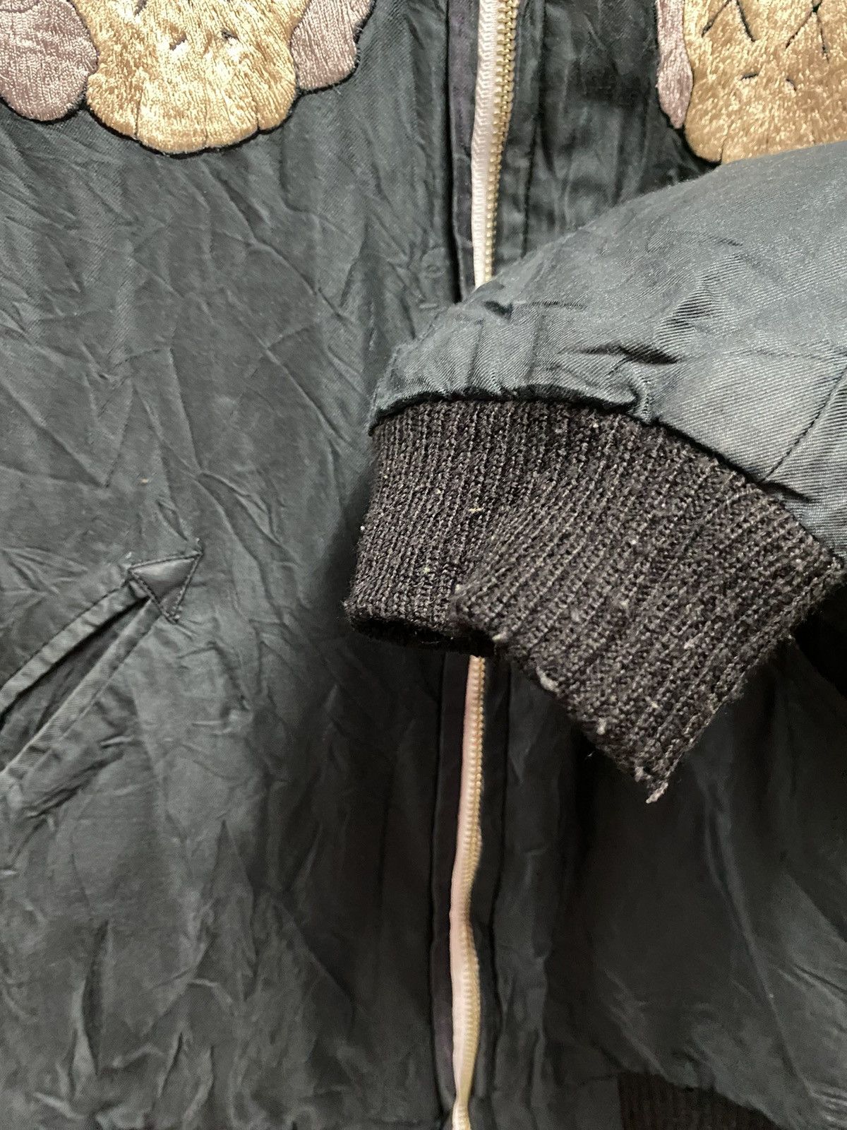 Japanese Brand × Kaws × Original Fake ORIGINAL FAKE KAWS RIVERSIBLE EMBROIDERY Size US M / EU 48-50 / 2 - 6 Thumbnail
