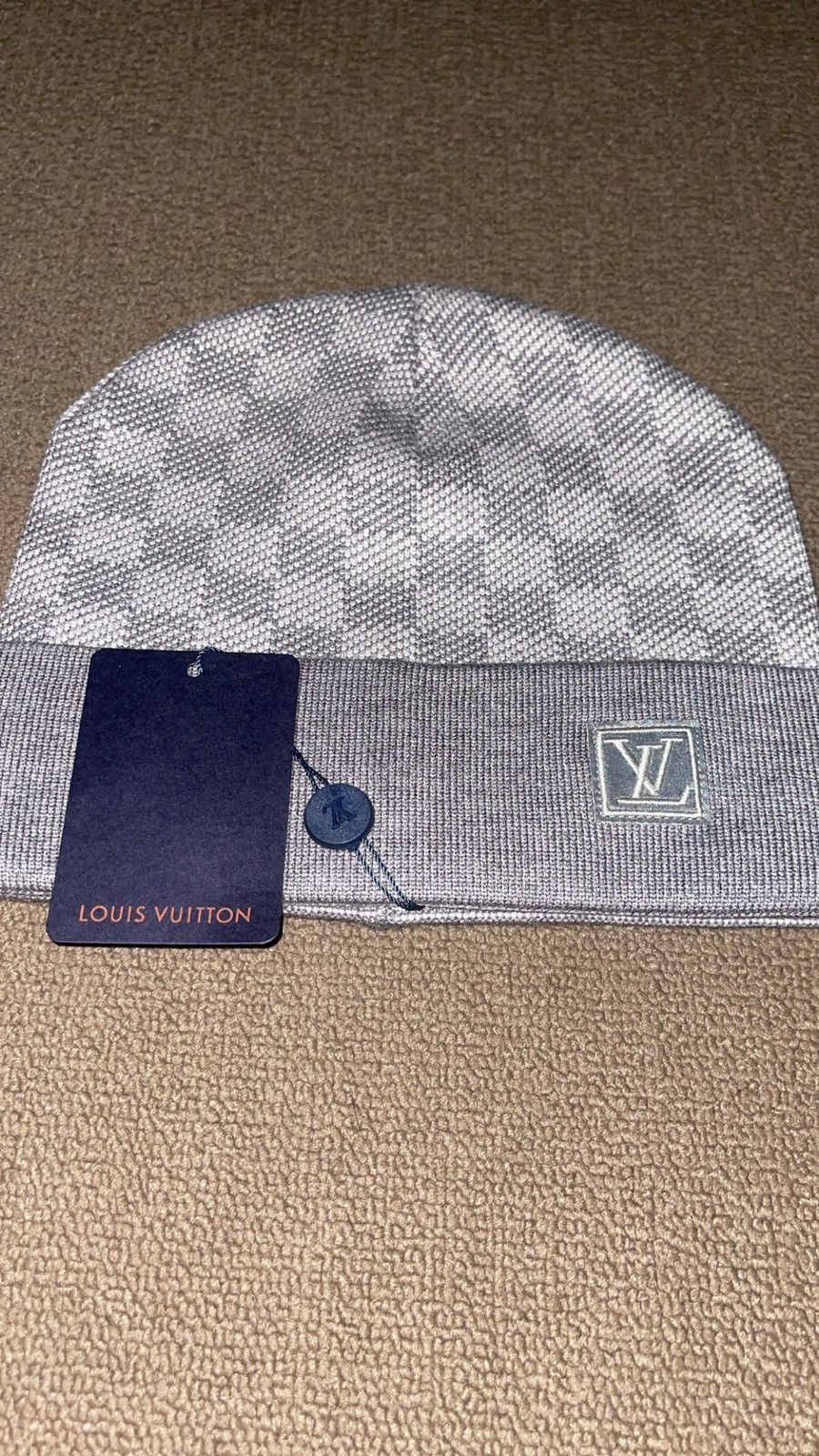 SUPREME RAINBOW LOOSE GAUGE BEANIES