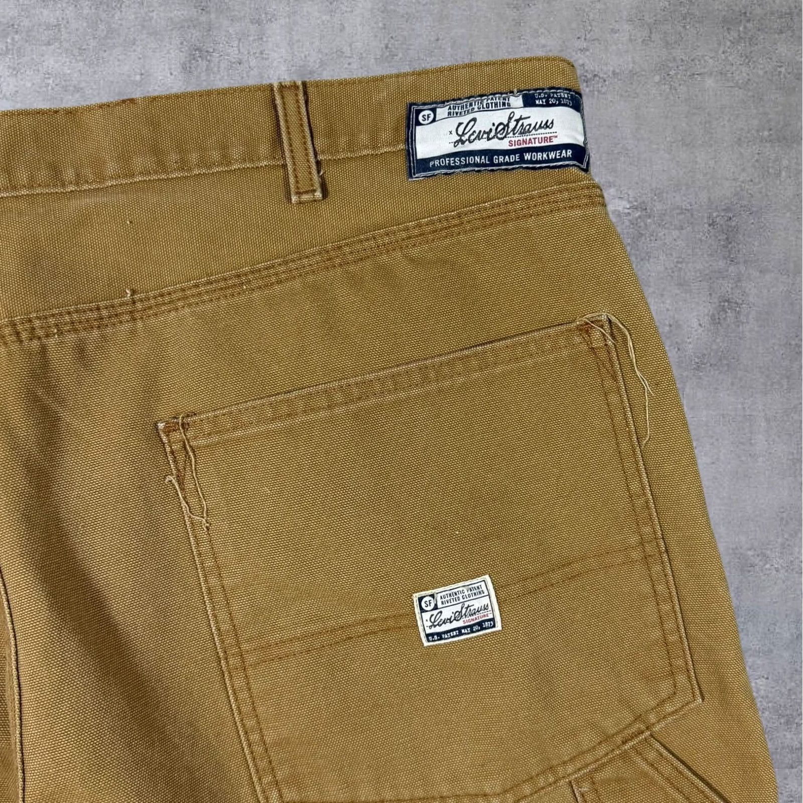 Levi's VINTAGE Levi's Workwear Fit Brown Heavy Cotton Carpenter Denim Jeans W42 L30 Mens Jeans Carpenter Denim Brown 42x30 10" Leg Rise 17" Zip Size US 42 / EU 58 - 5 Thumbnail