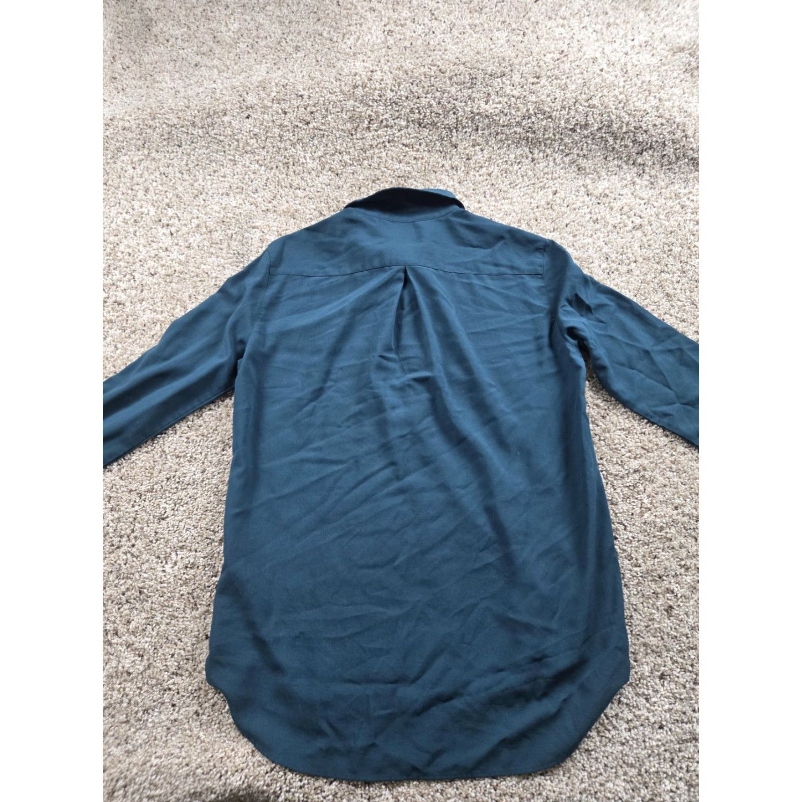 Uniqlo Uniqlo Shirt Womens XS Blue Long Sleeve Button-Up Tunic Rayon Blend Blouse Top Size XS / US 0-2 / IT 36-38 - 7 Thumbnail