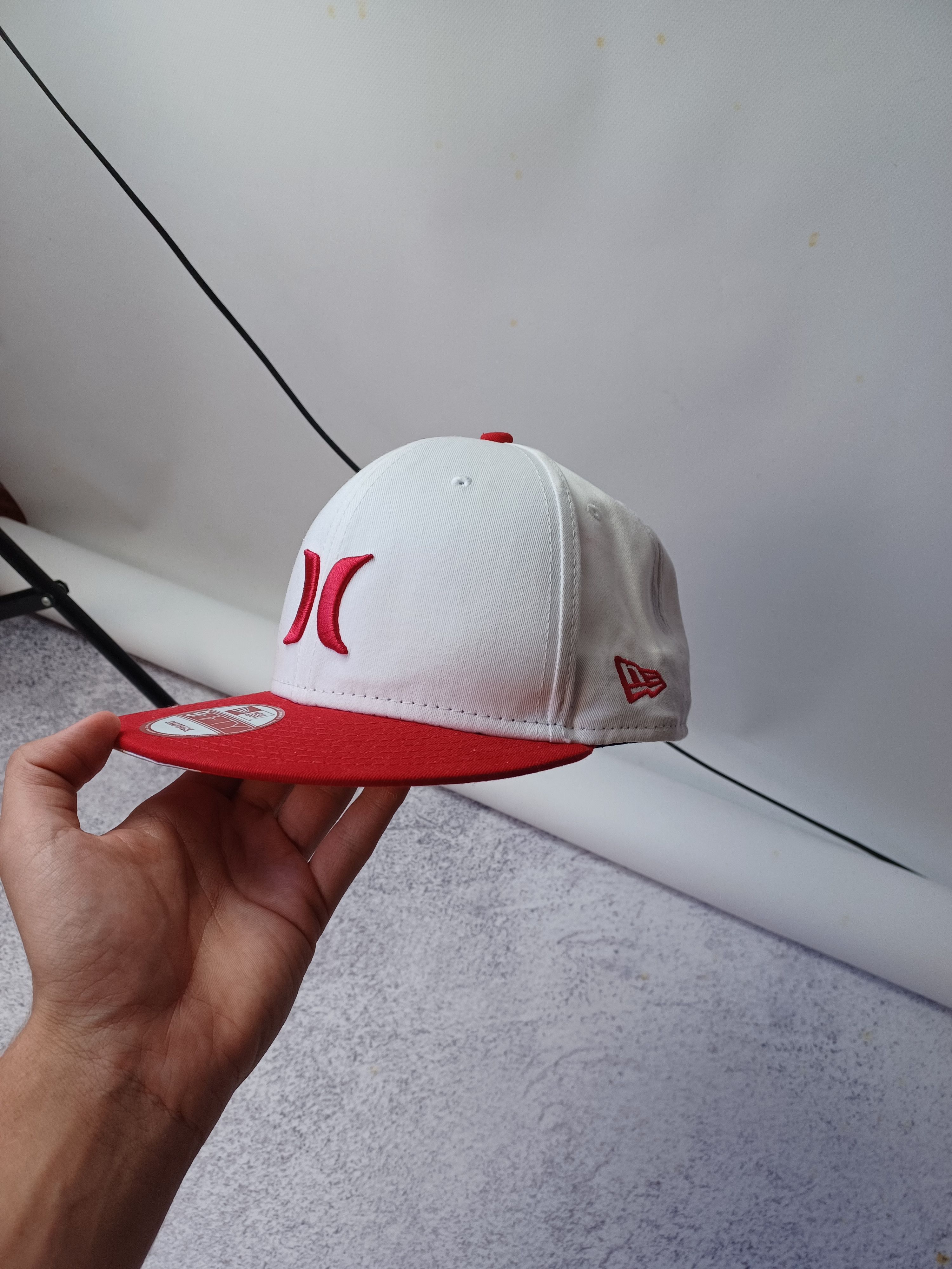 MLB White And Red Canada Flat Bill Hurley Snapback Hat New Era Size ONE SIZE - 1 Thumbnail