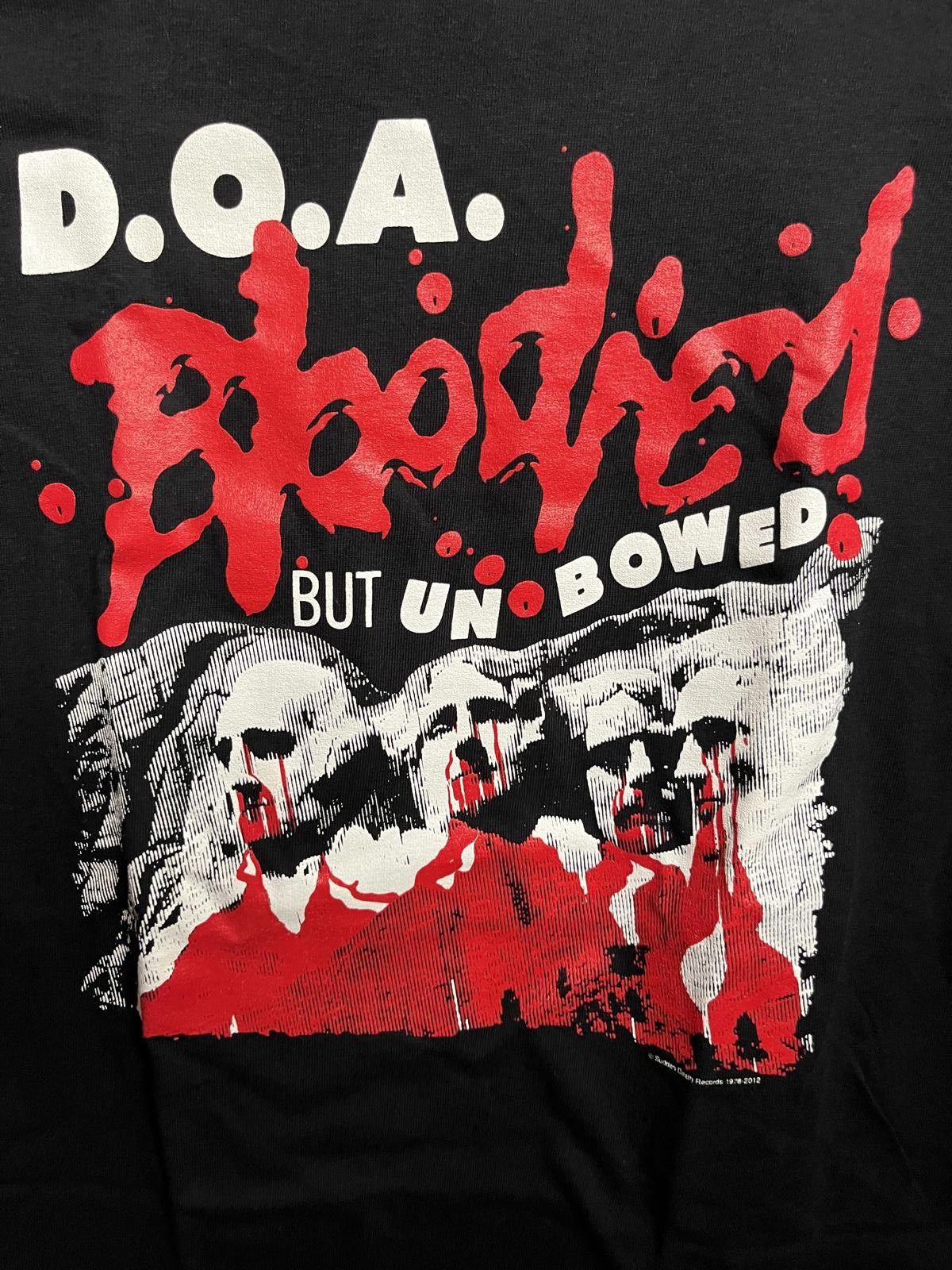 Designer DOA Tee Bloodied but Unbowed - 2012 Mt Rushmore DOA T-shirt Size US S / EU 44-46 / 1 - 3 Thumbnail