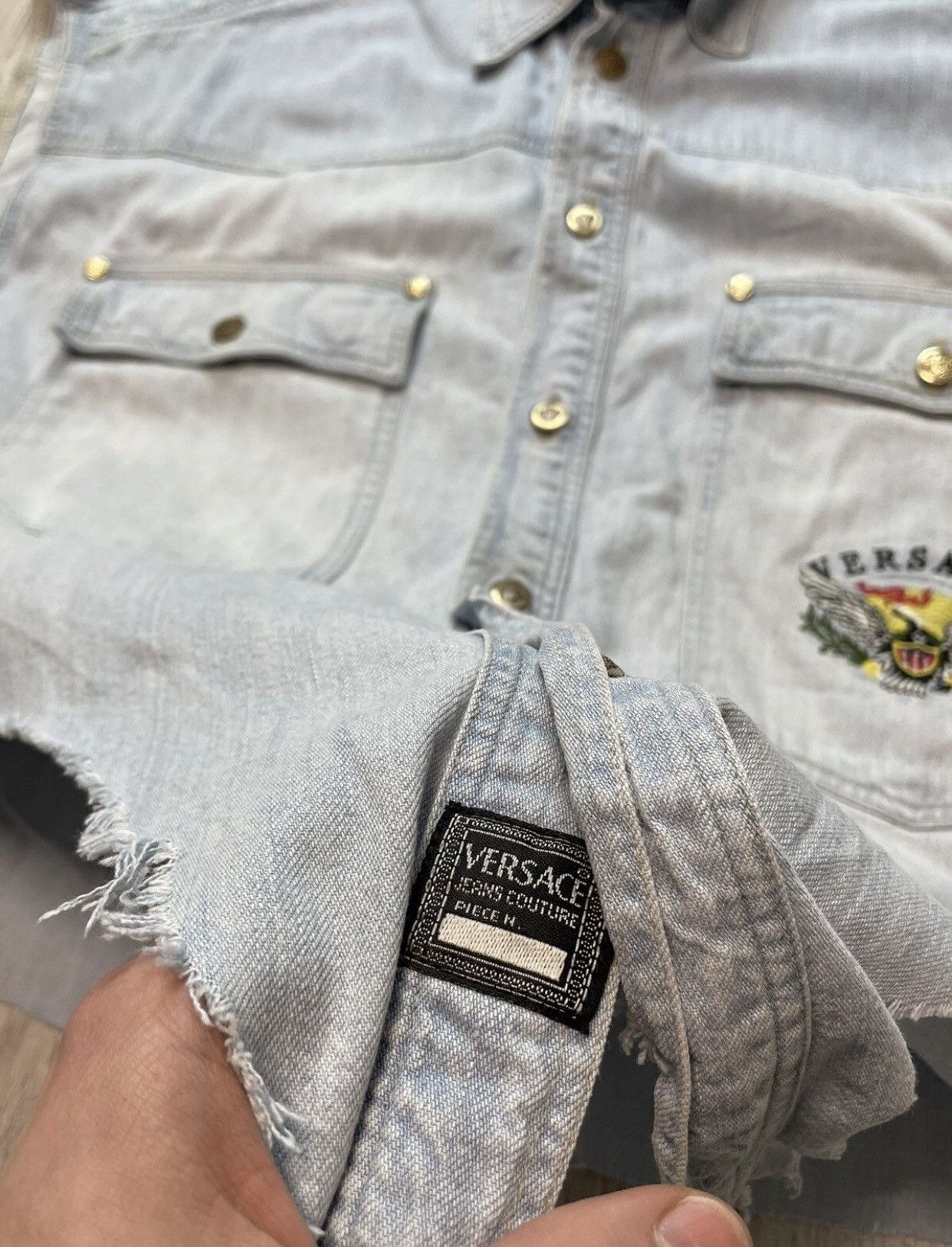 Versace × Vintage Versace custom Jeans Shirt Vintage Unique Size US L / EU 52-54 / 3 - 11 Thumbnail