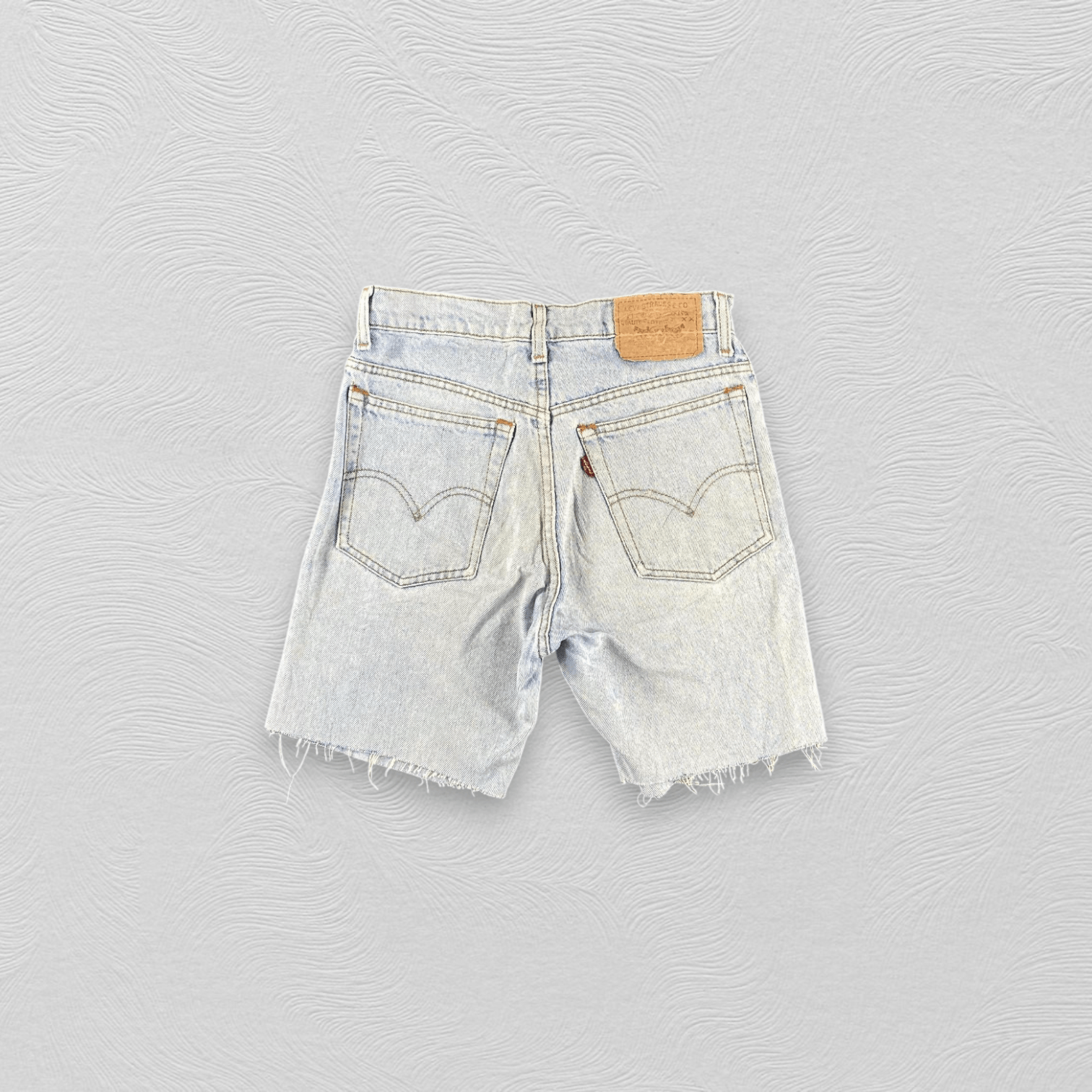 Levi's Vintage Levis Jeans Faded Blue Short Pants KJ3450 Size US 28 / EU 44 - 2 Thumbnail