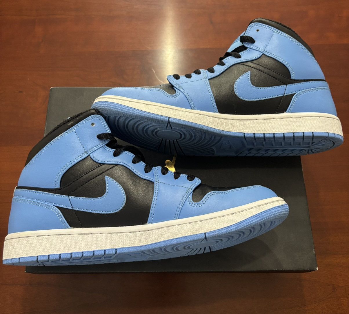 Jordan Brand Jordan 1 Mid university blue black Size US 10.5 / EU 43-44 - 4 Thumbnail