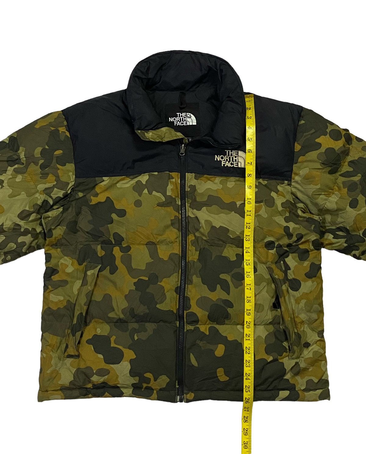 The North Face Vintage 90s The North Face 700 Nuptse Camo Puffer Jacket Size US M / EU 48-50 / 2 - 5 Thumbnail