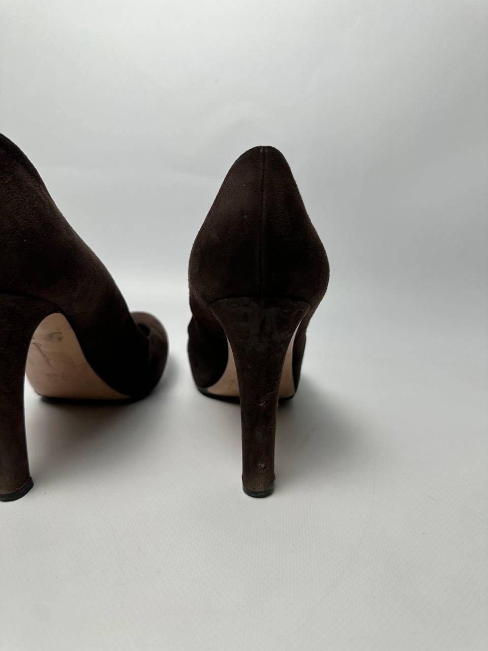 Gianvito Rossi Gianvito Rossi Brown Suede Heels Size 38 Size US 8 / IT 38 - 9 Thumbnail