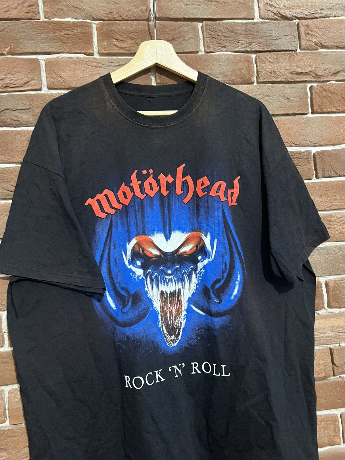Band Tees Motorhead England Rock Band Black Faded Classic Y2k Tee Size US XXL / EU 58 / 5 - 2 Thumbnail
