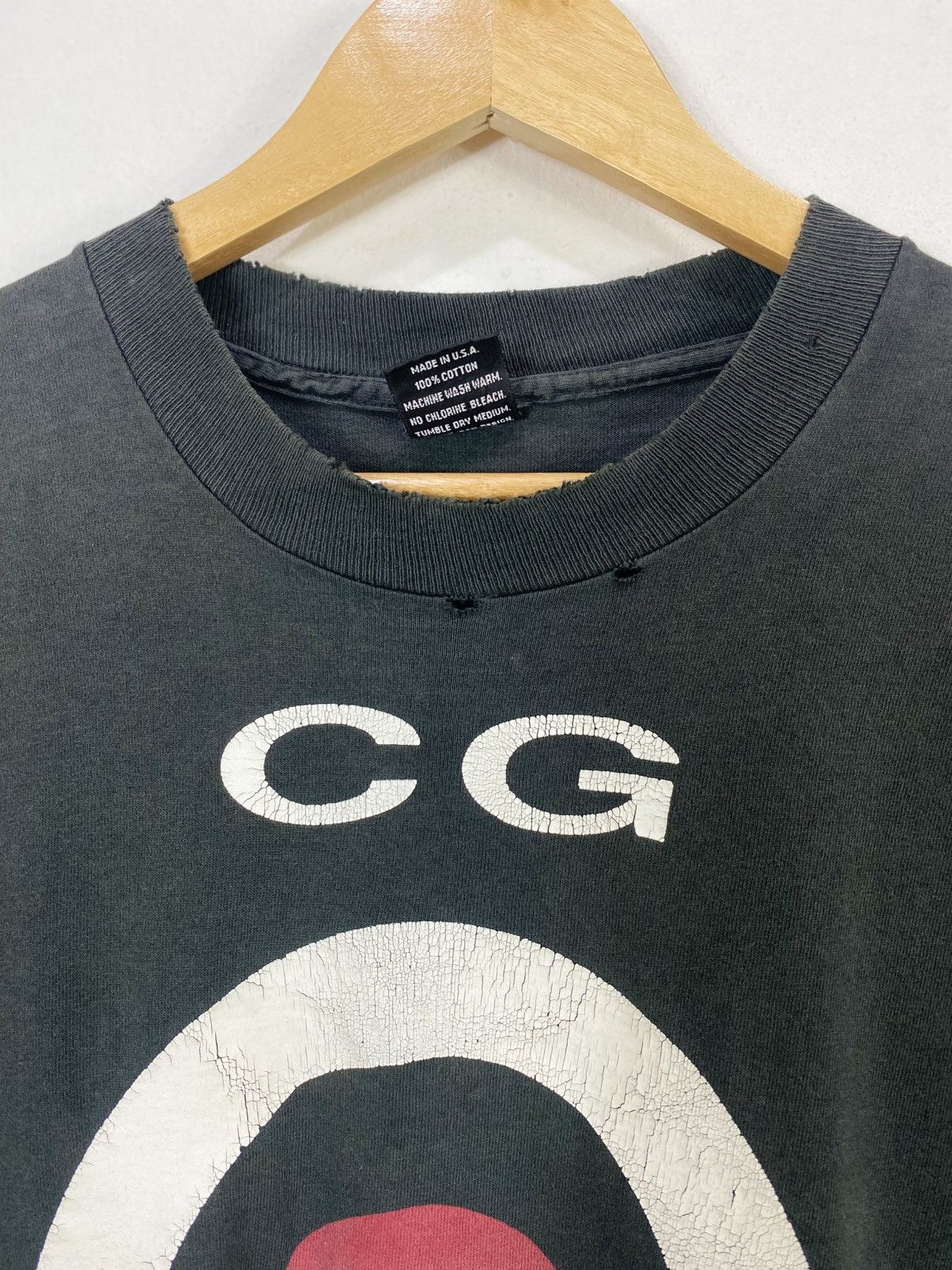 Vintage Vintage 90s CGT feded thrashed t shirt Size US M / EU 48-50 / 2 - 10 Thumbnail