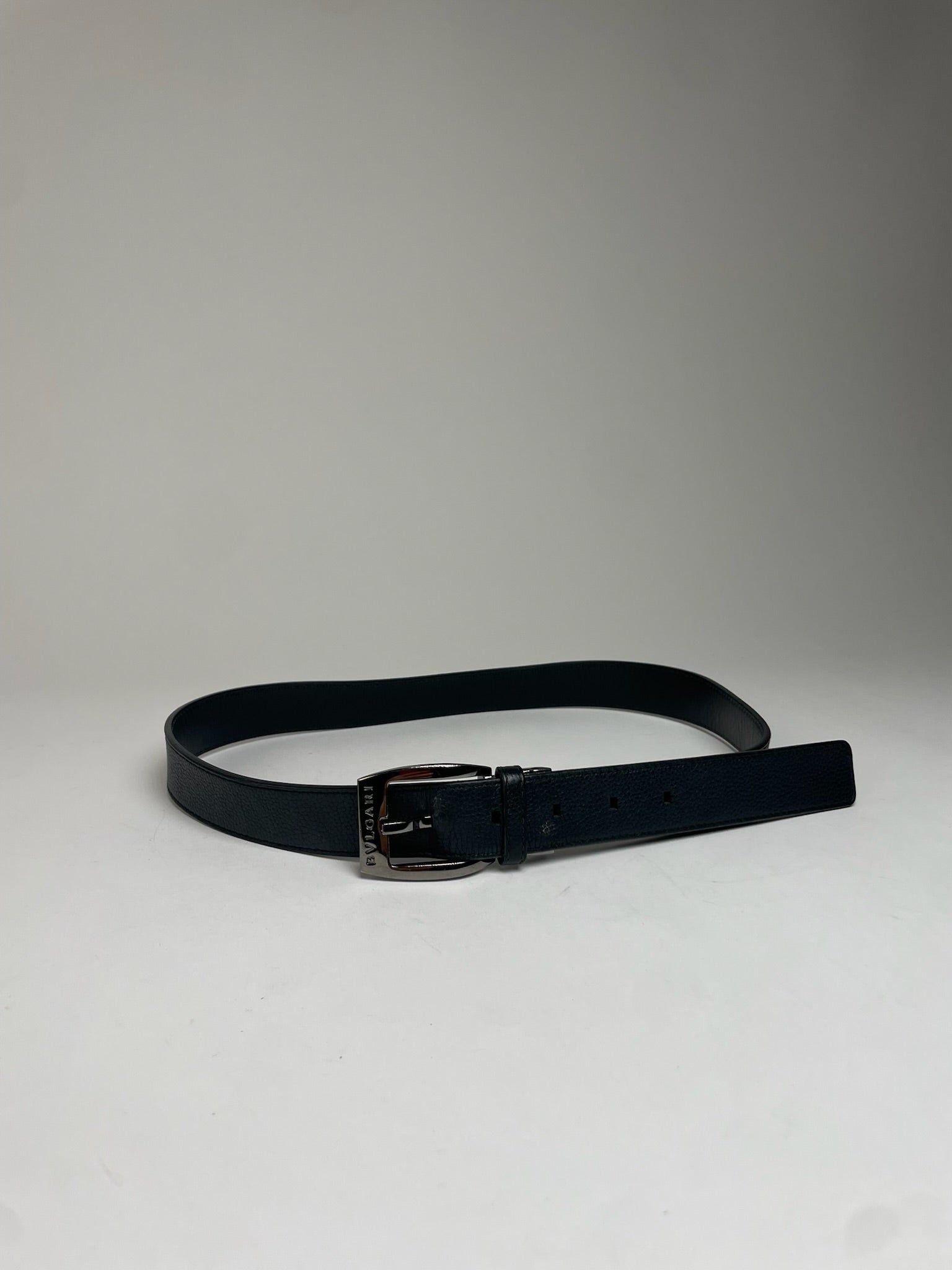Givenchy Vintage Leather Belt Black Size ONE SIZE - 1 Thumbnail