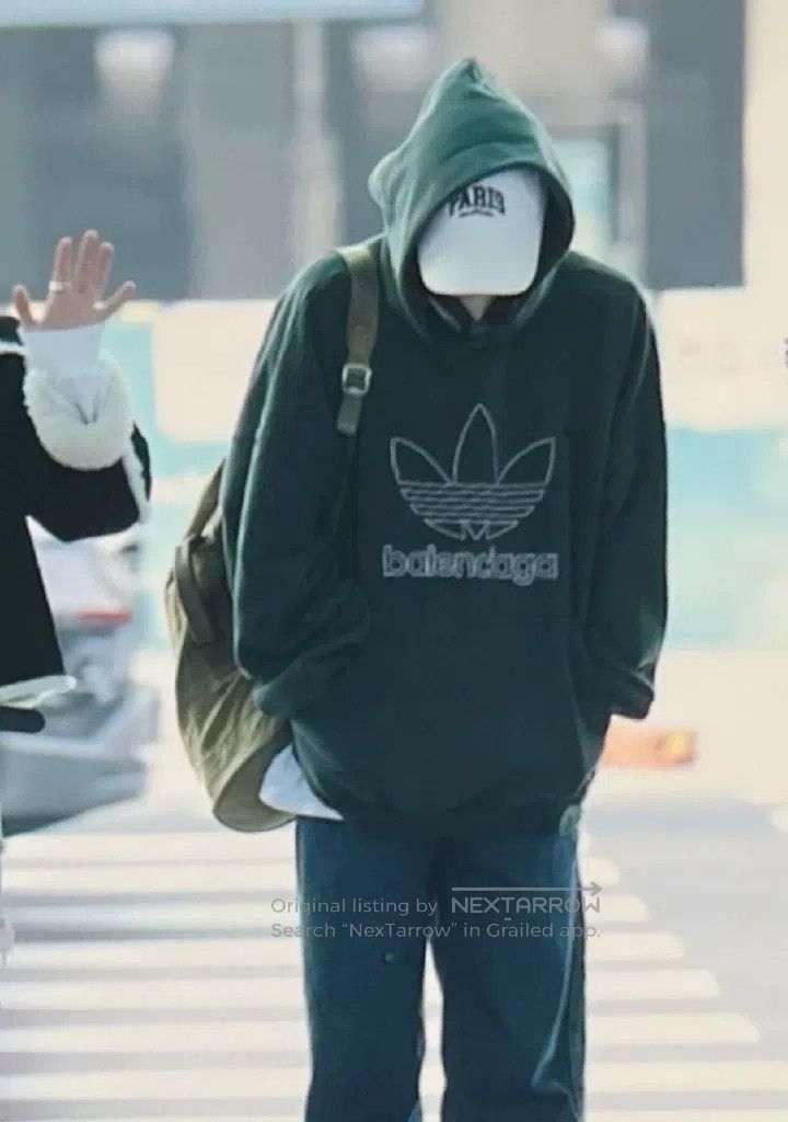 Balenciaga Balenciaga Trefoil Logo Olive Green Oversized Hoodie Sweat Size US S / EU 44-46 / 1 - 4 Thumbnail