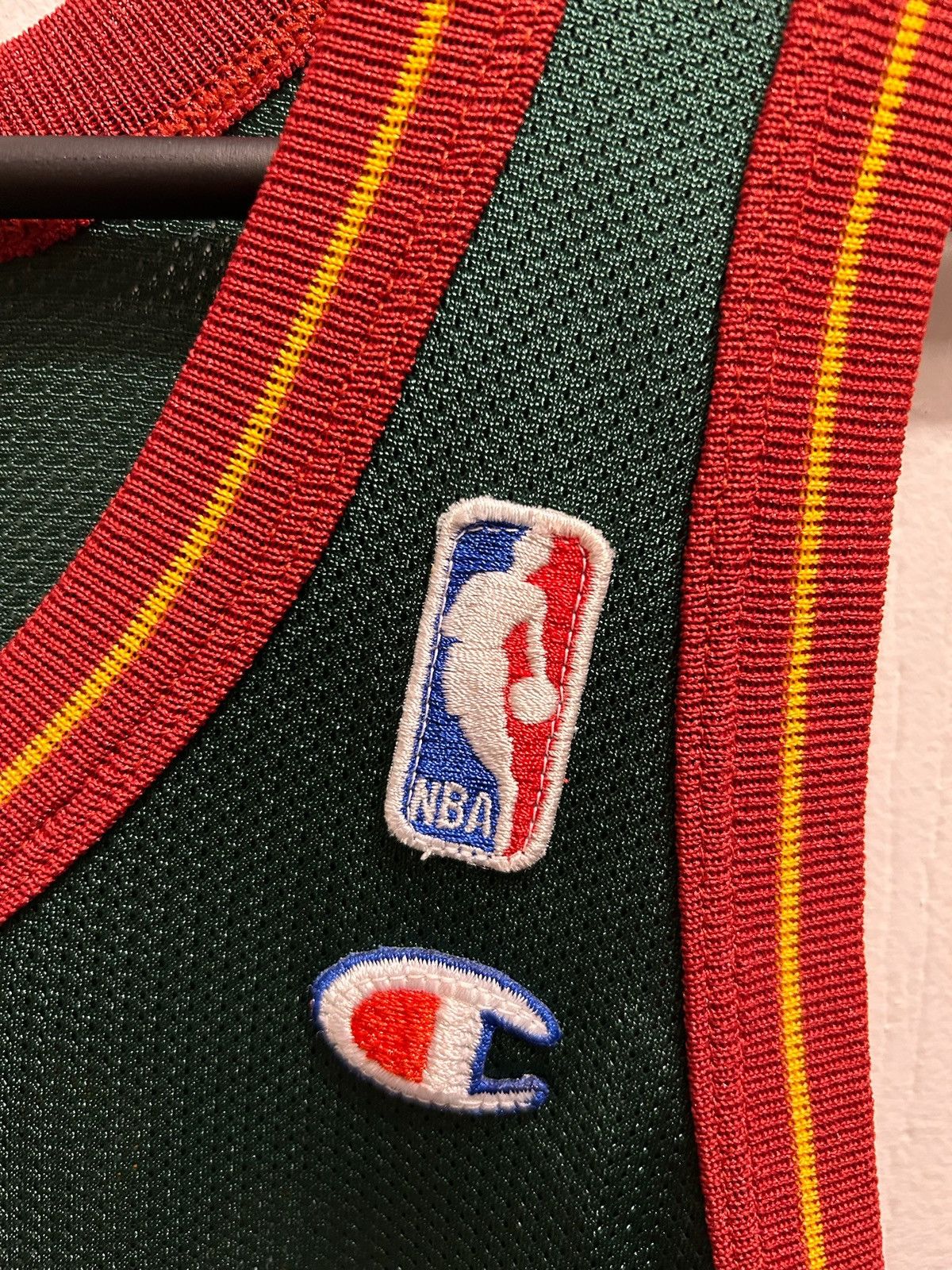 Champion Gary Payton Sonics Jersey L Size US M / EU 48-50 / 2 - 3 Thumbnail