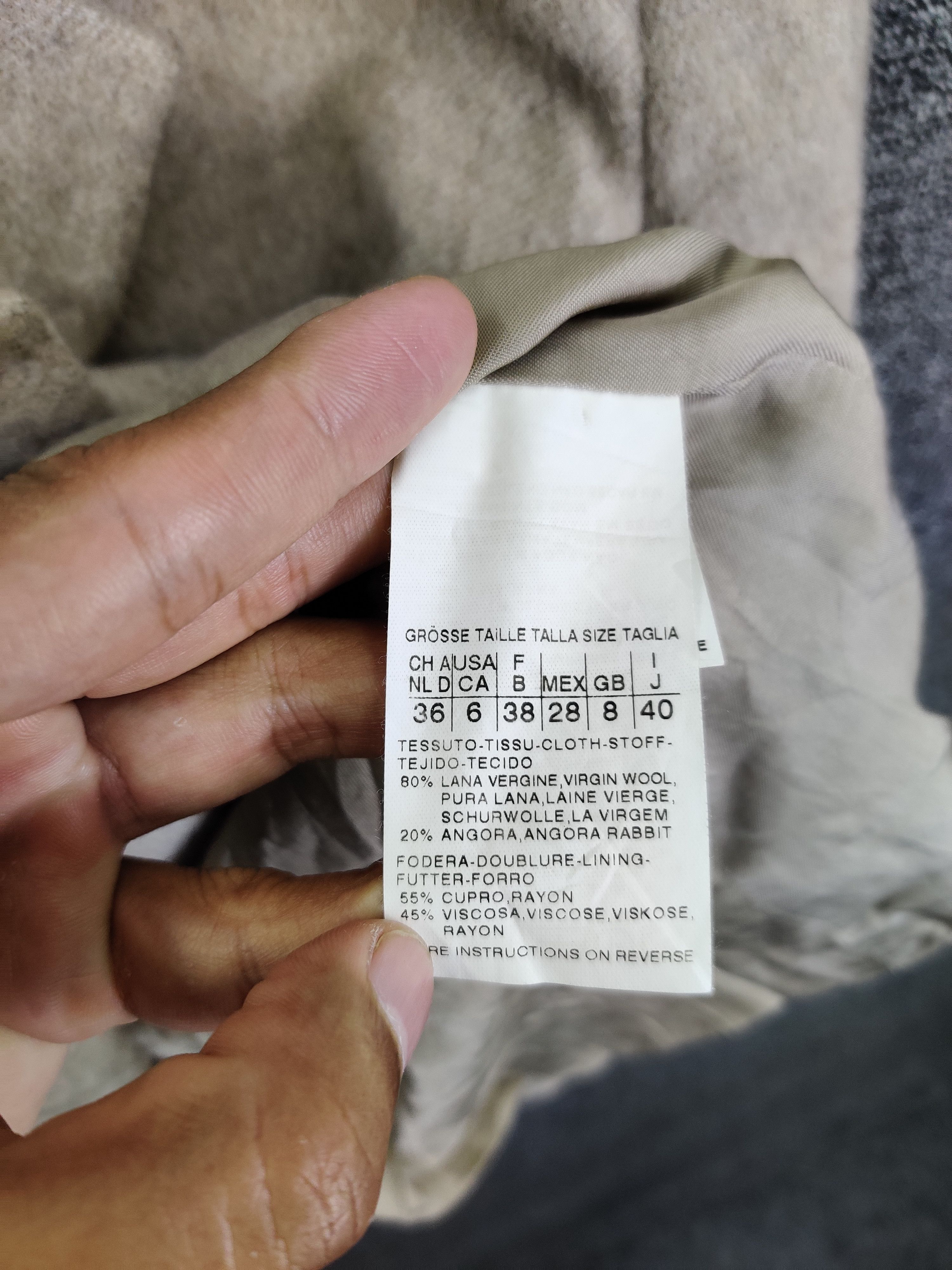 Japanese Brand Vintage Max Mara Wool Single Breasted Cropped Coat Size US S / EU 44-46 / 1 - 10 Thumbnail
