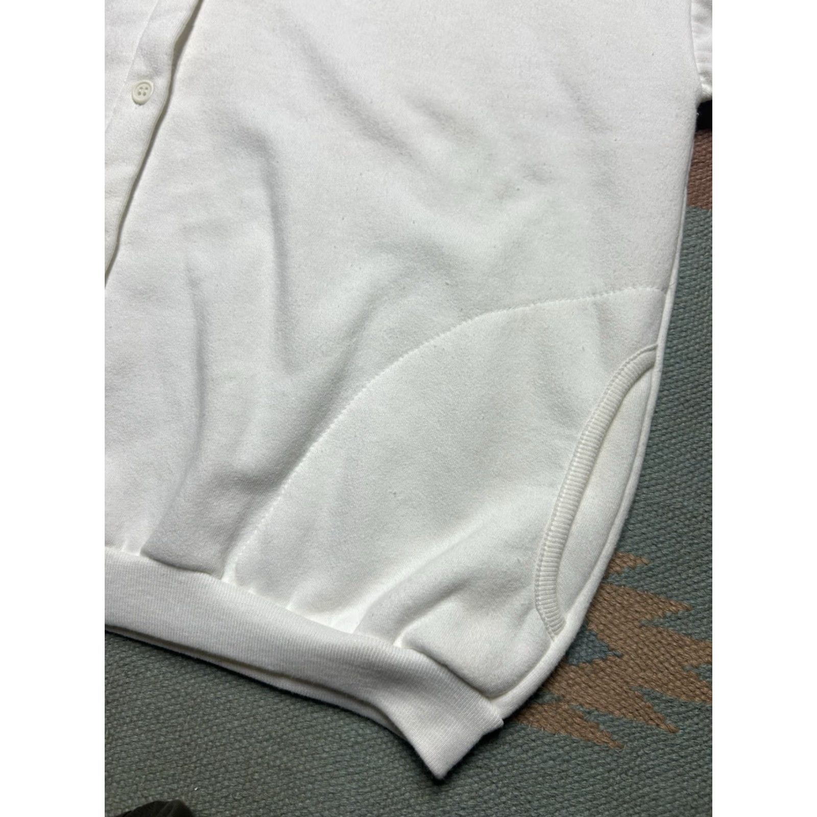 Vintage VINTAGE Cardigan Sweatshirt White 90s XL Men Size US XL / EU 56 / 4 - 5 Thumbnail